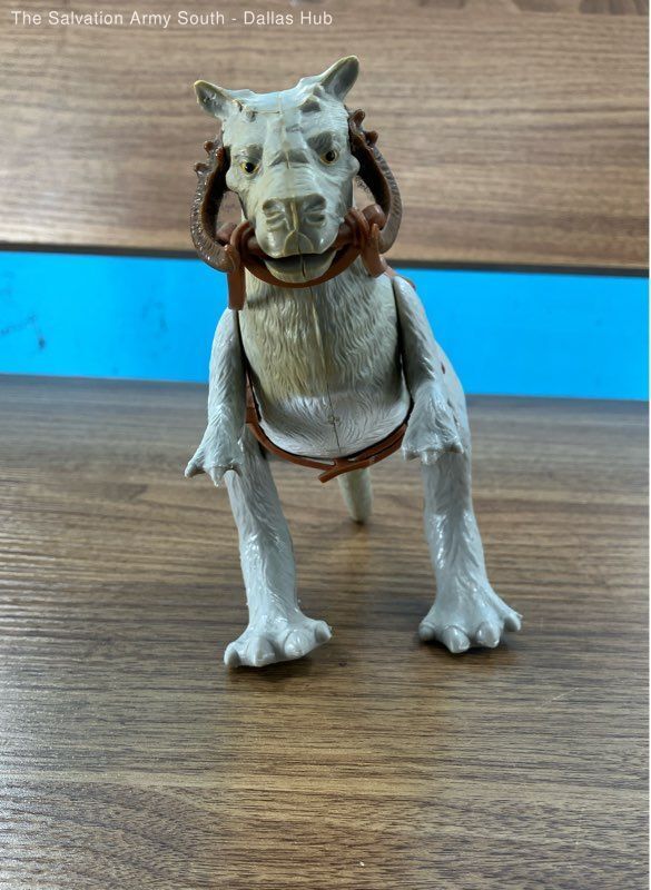 Tauntaun (closed belly) sold
