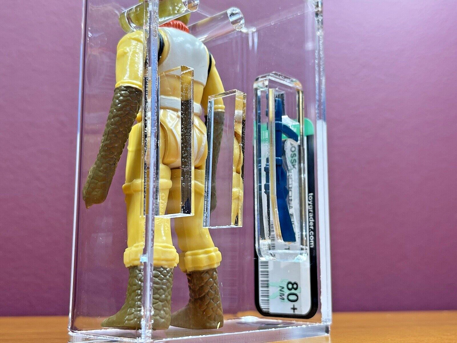 Bossk (Bounty Hunter) sold