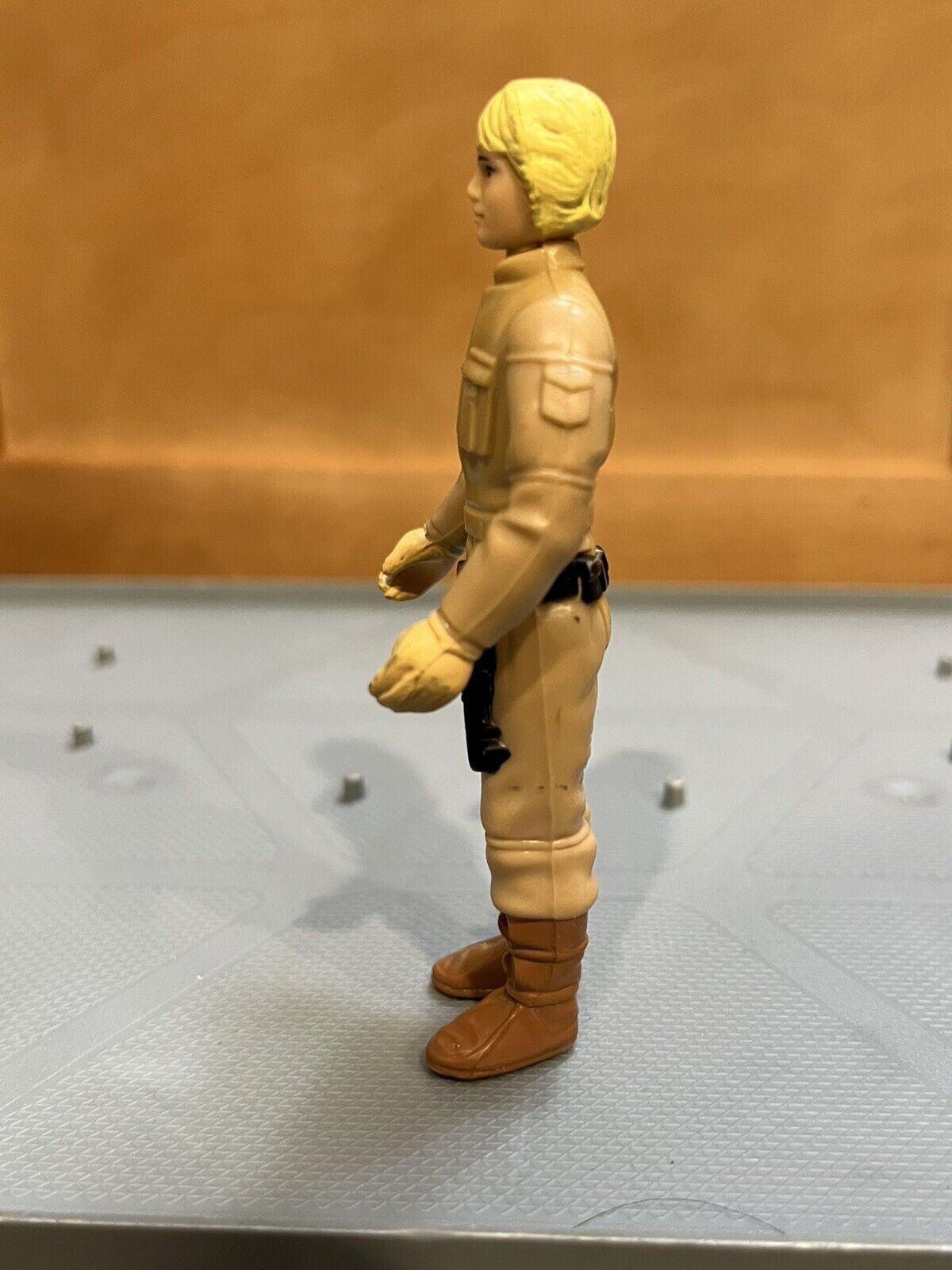 Luke Skywalker (Bespin Fatigues) sold