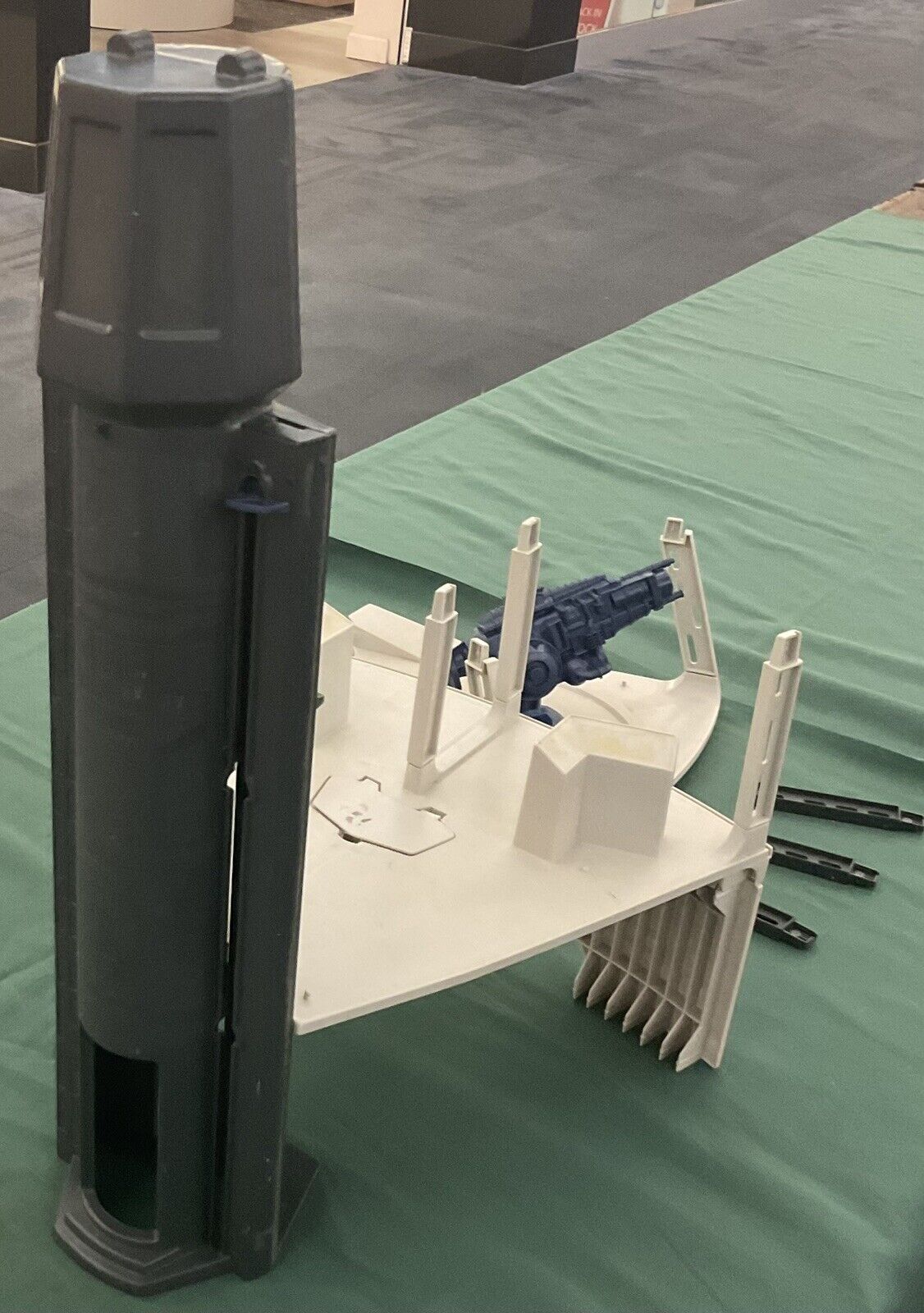 Death Star Space Station (Kenner) sold