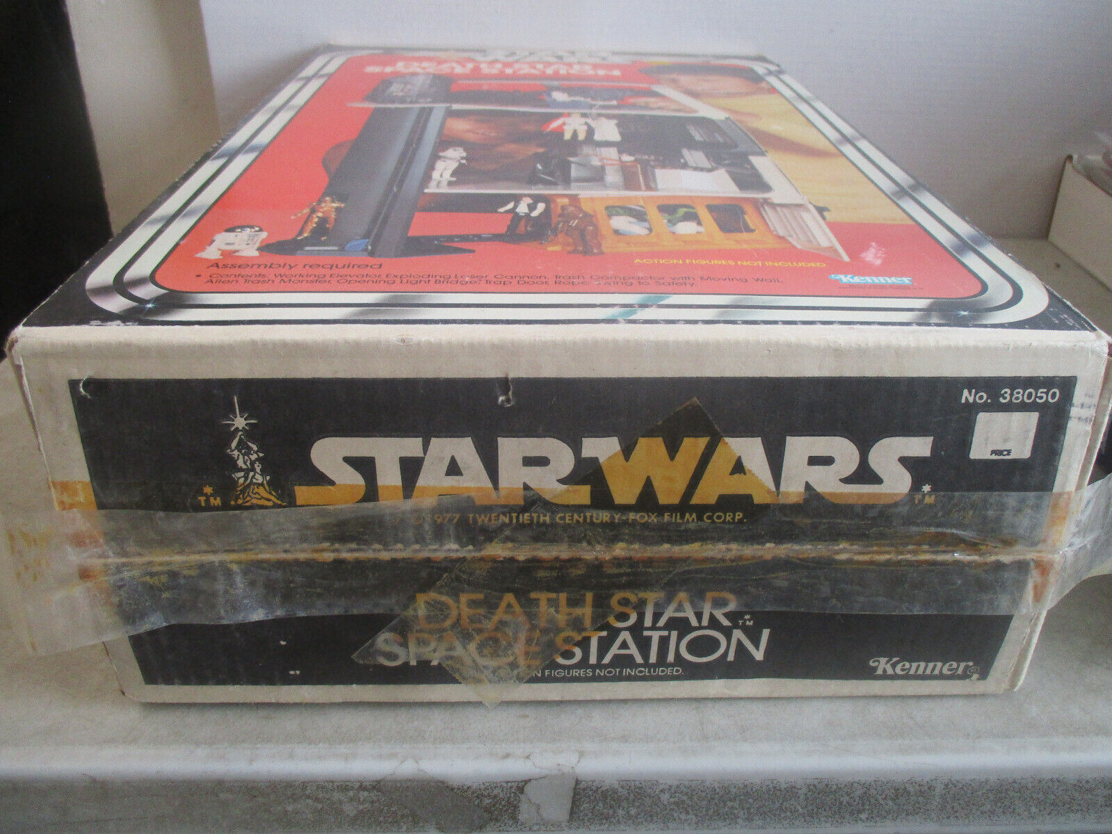 Death Star Space Station (Kenner) sold