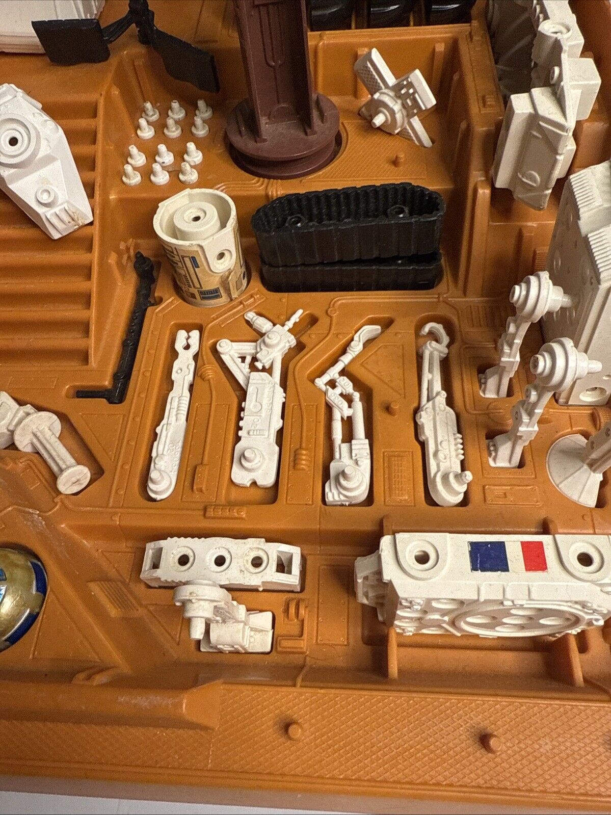 Droid Factory sold