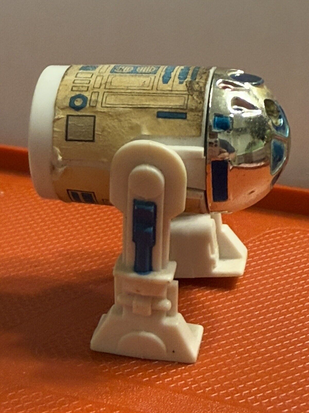 R2-D2 (Artoo-Detoo) with pop-up Lightsaber sold