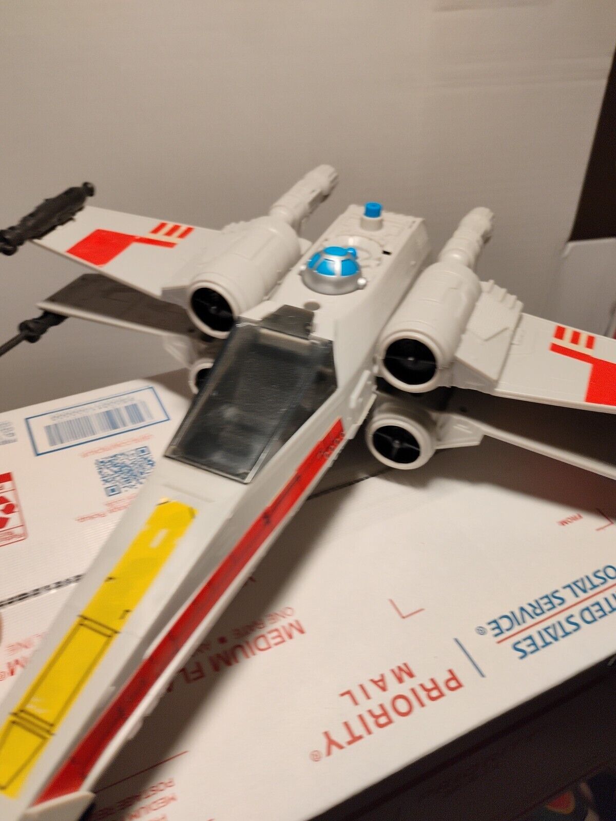X-Wing Fighter (Battle Damaged) sold