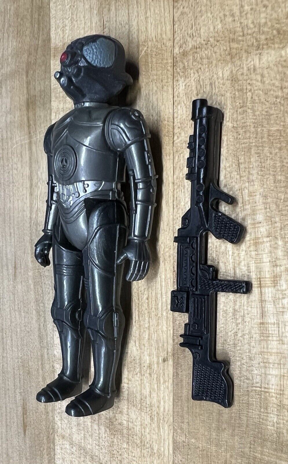 Zuckuss sold