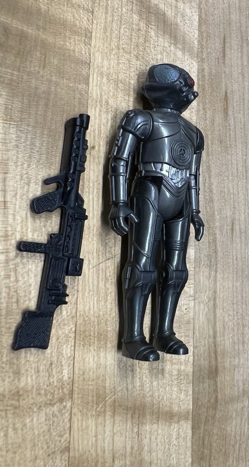 Zuckuss sold