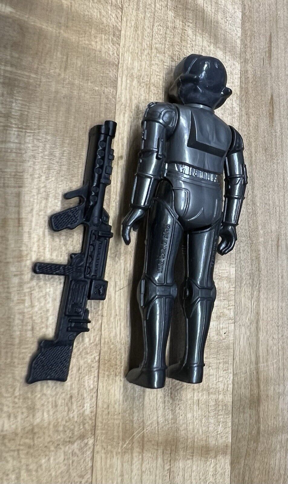 Zuckuss sold