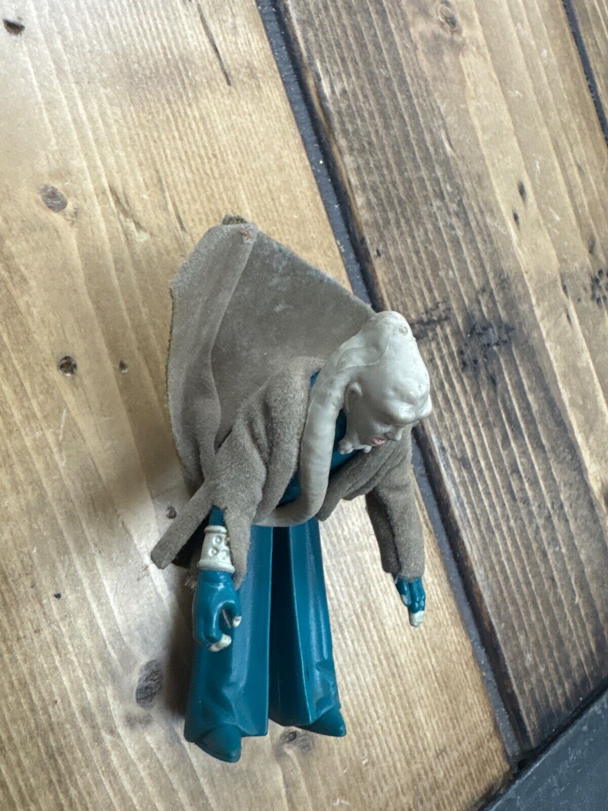 Bib Fortuna sold