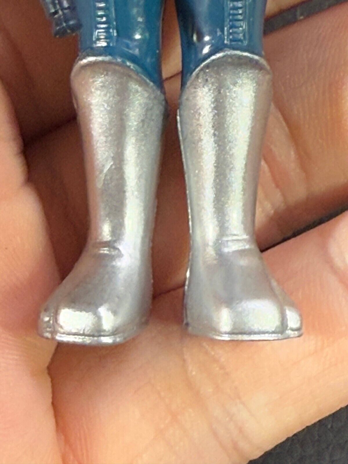 Blue Snaggletooth sold