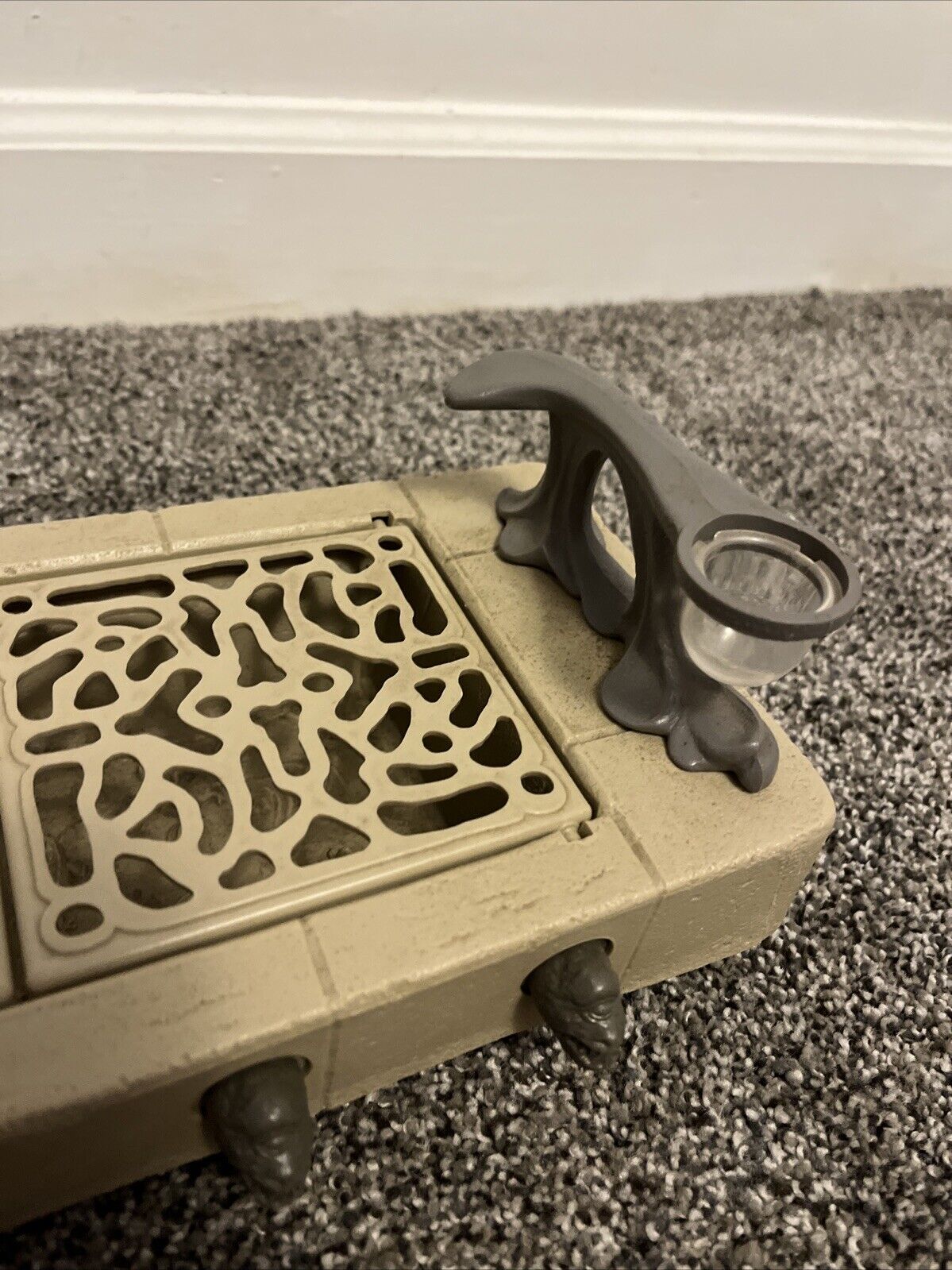 Jabba the Hutt Action Playset sold