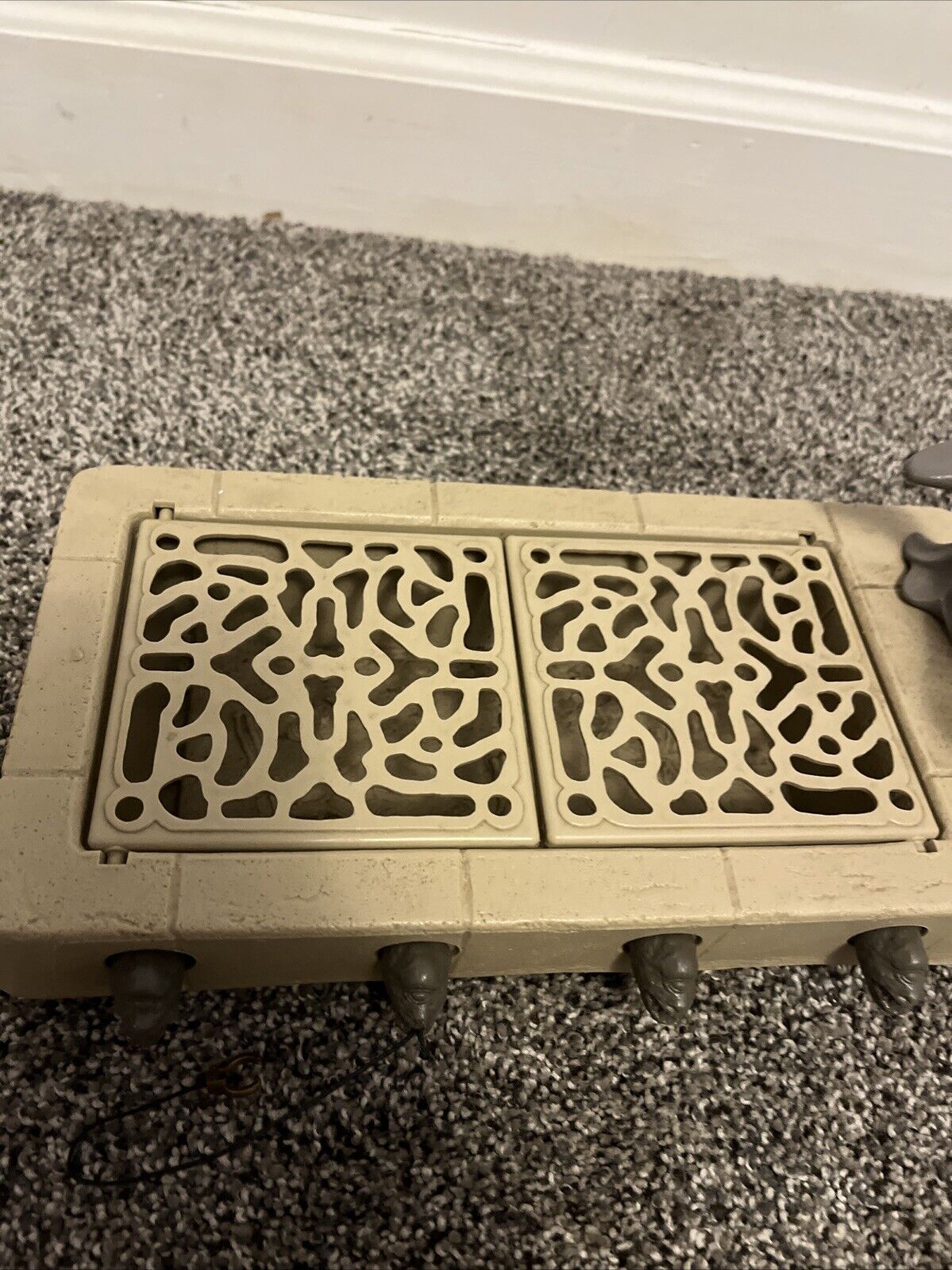 Jabba the Hutt Action Playset sold