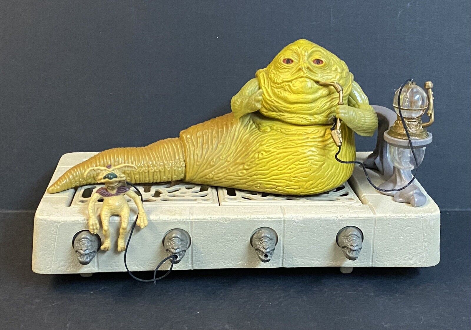 Jabba the Hutt Action Playset sold