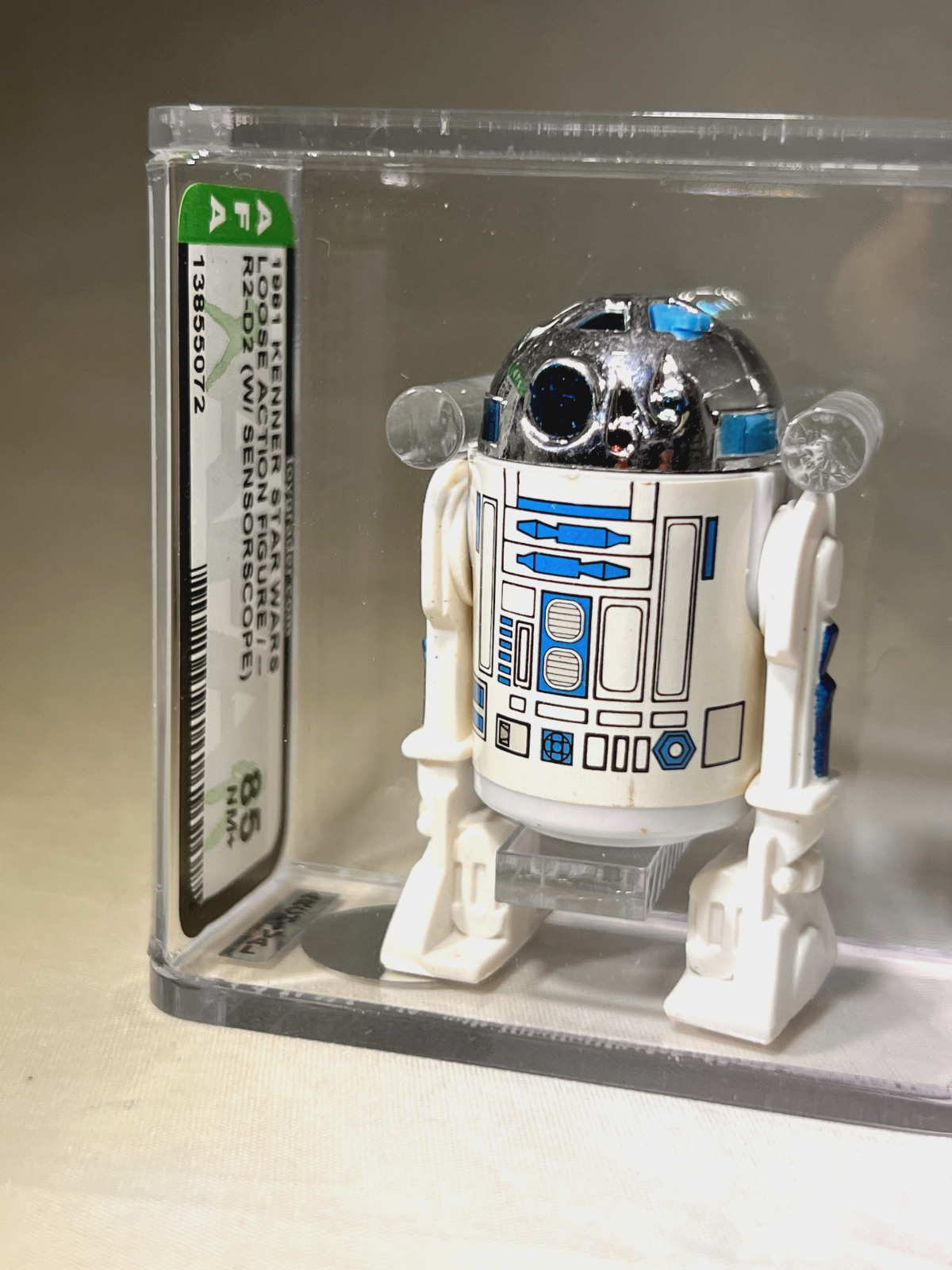 R2-D2 (Artoo-Detoo) (with Sensorscope) sold