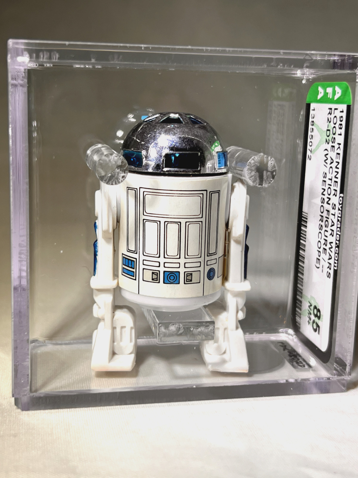 R2-D2 (Artoo-Detoo) (with Sensorscope) sold