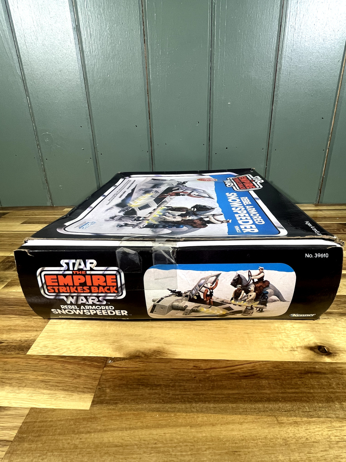 Rebel Armored Snowspeeder sold