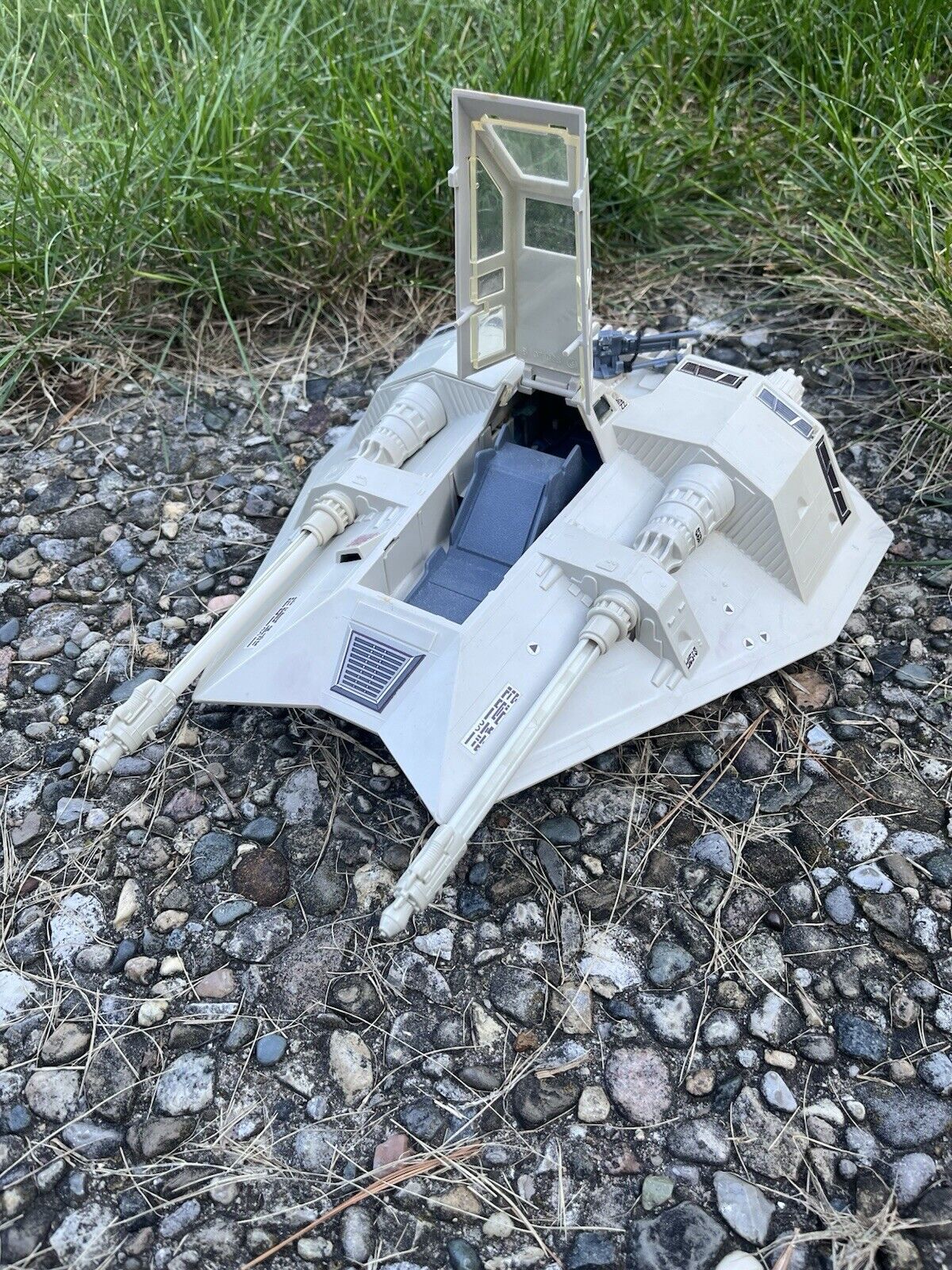 Rebel Armored Snowspeeder sold