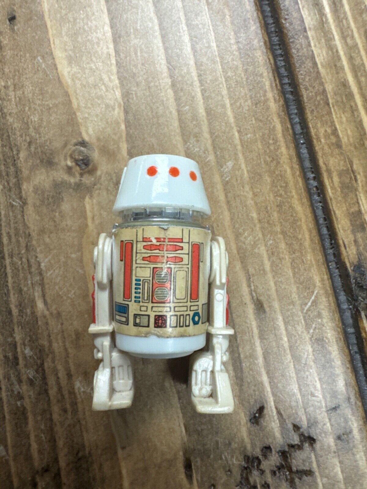 R5-D4 (Arfive-Defour) sold