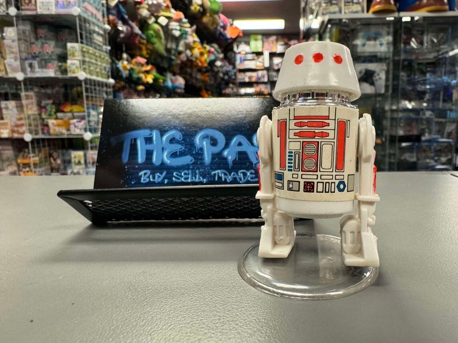R5-D4 (Arfive-Defour) sold