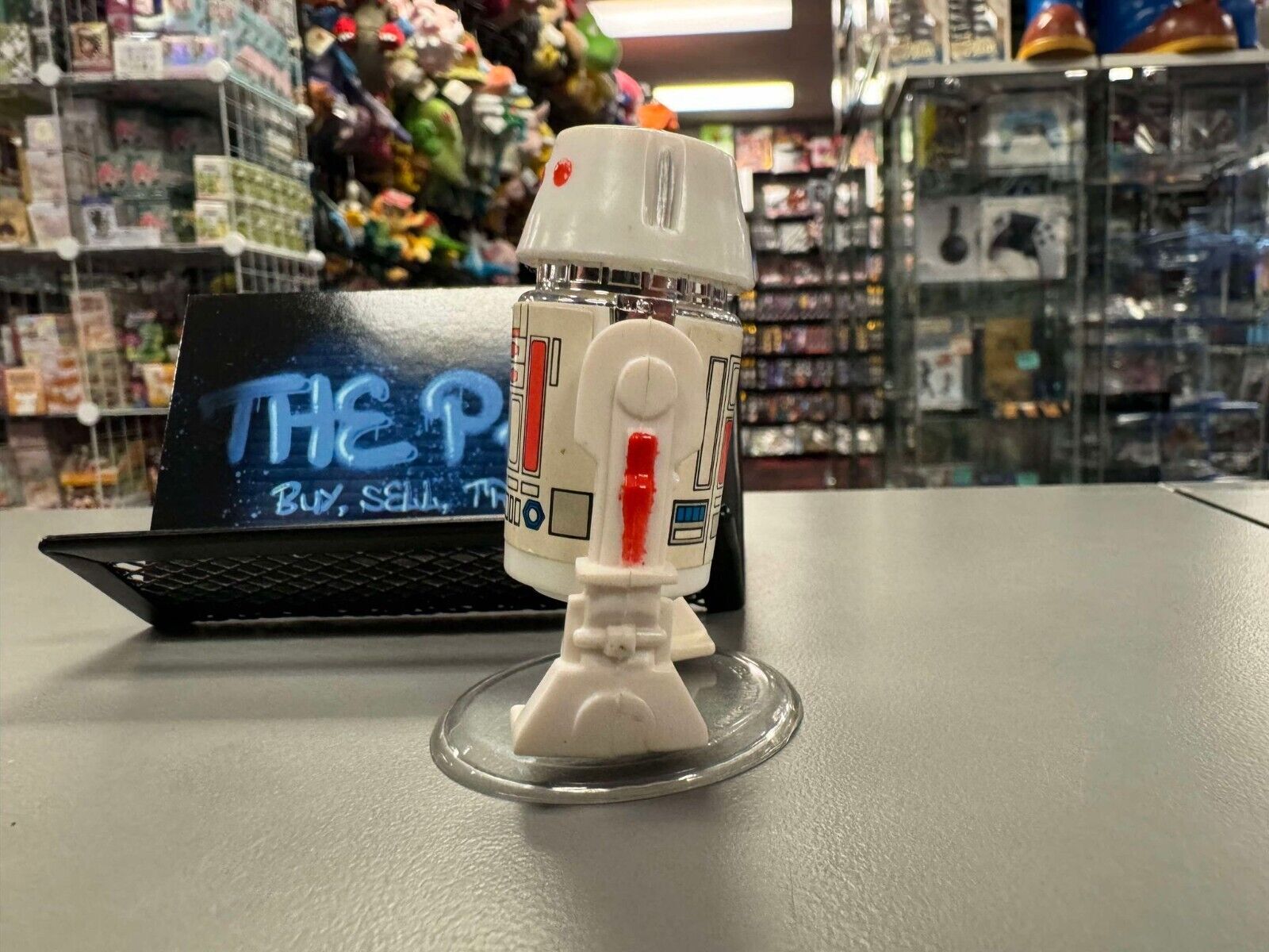 R5-D4 (Arfive-Defour) sold