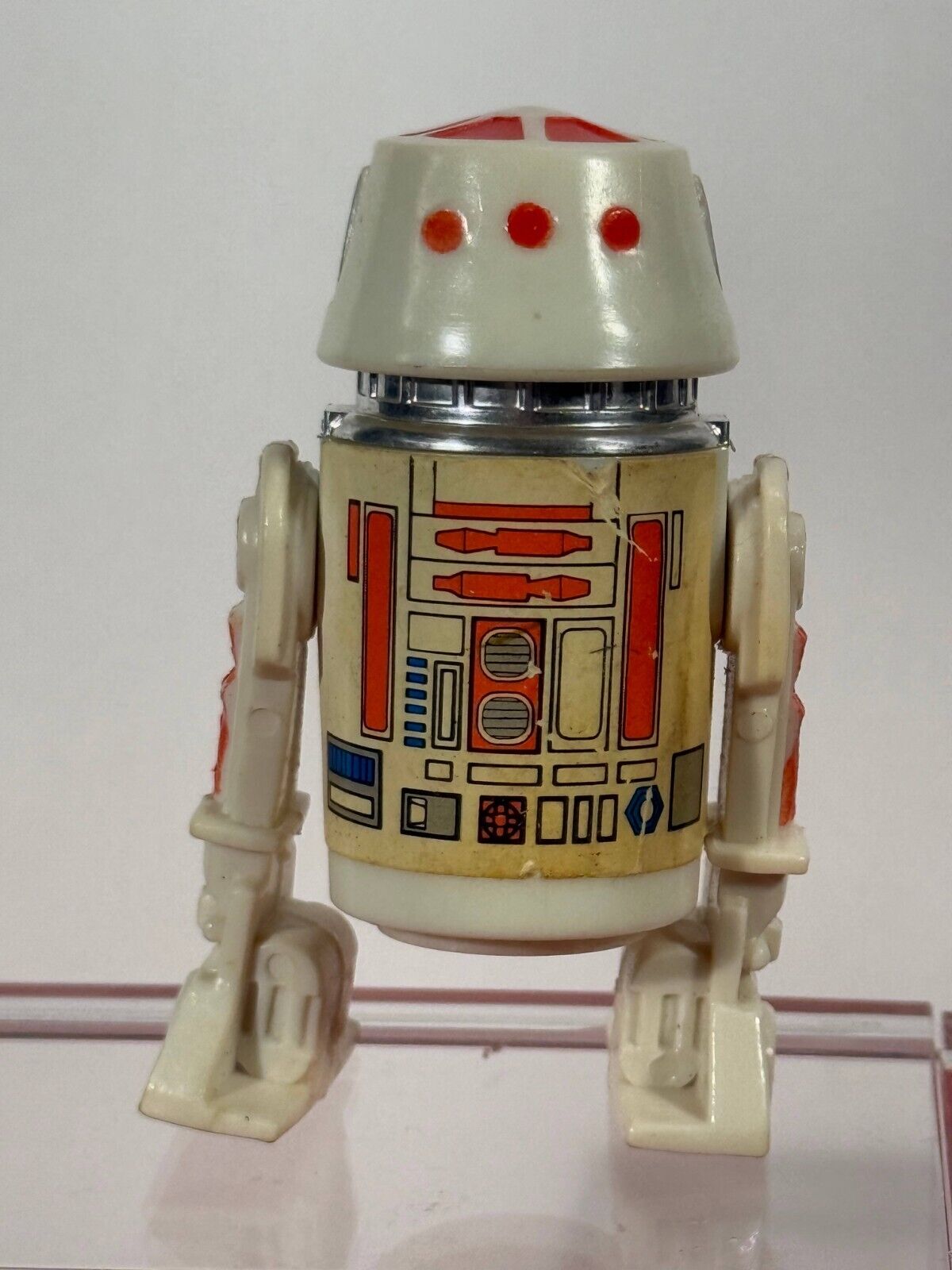 R5-D4 (Arfive-Defour) sold