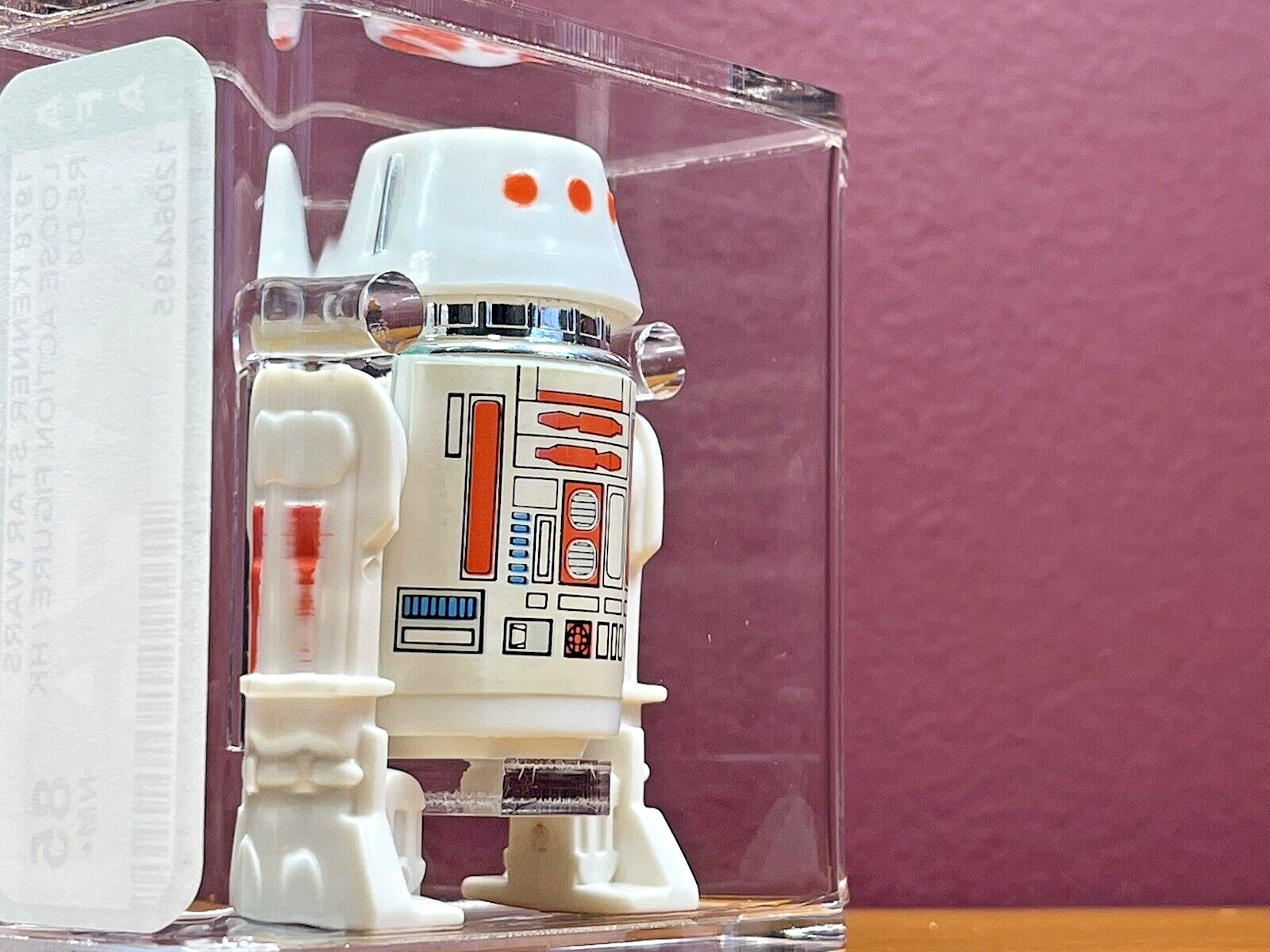 R5-D4 (Arfive-Defour) sold