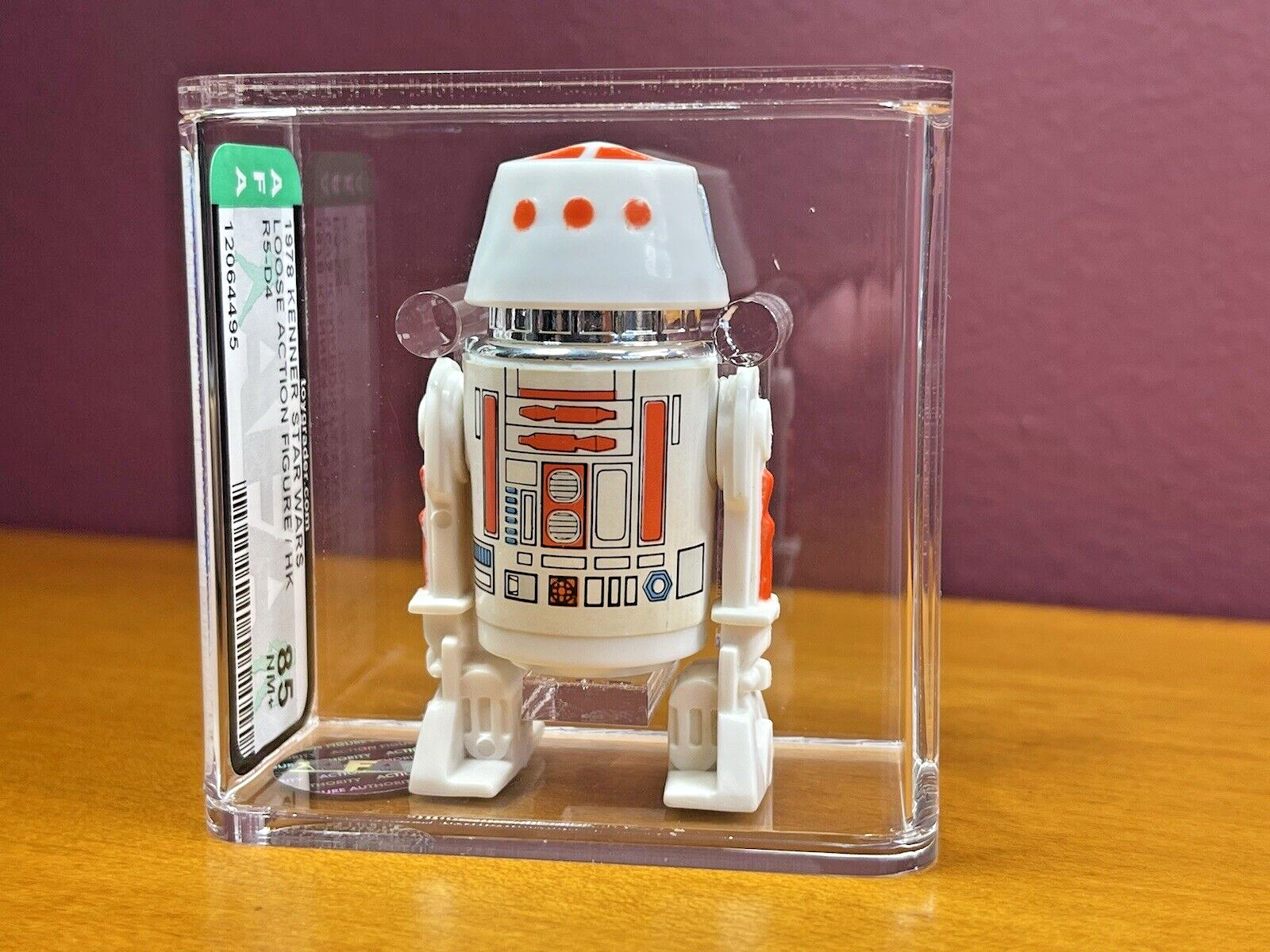 R5-D4 (Arfive-Defour) sold