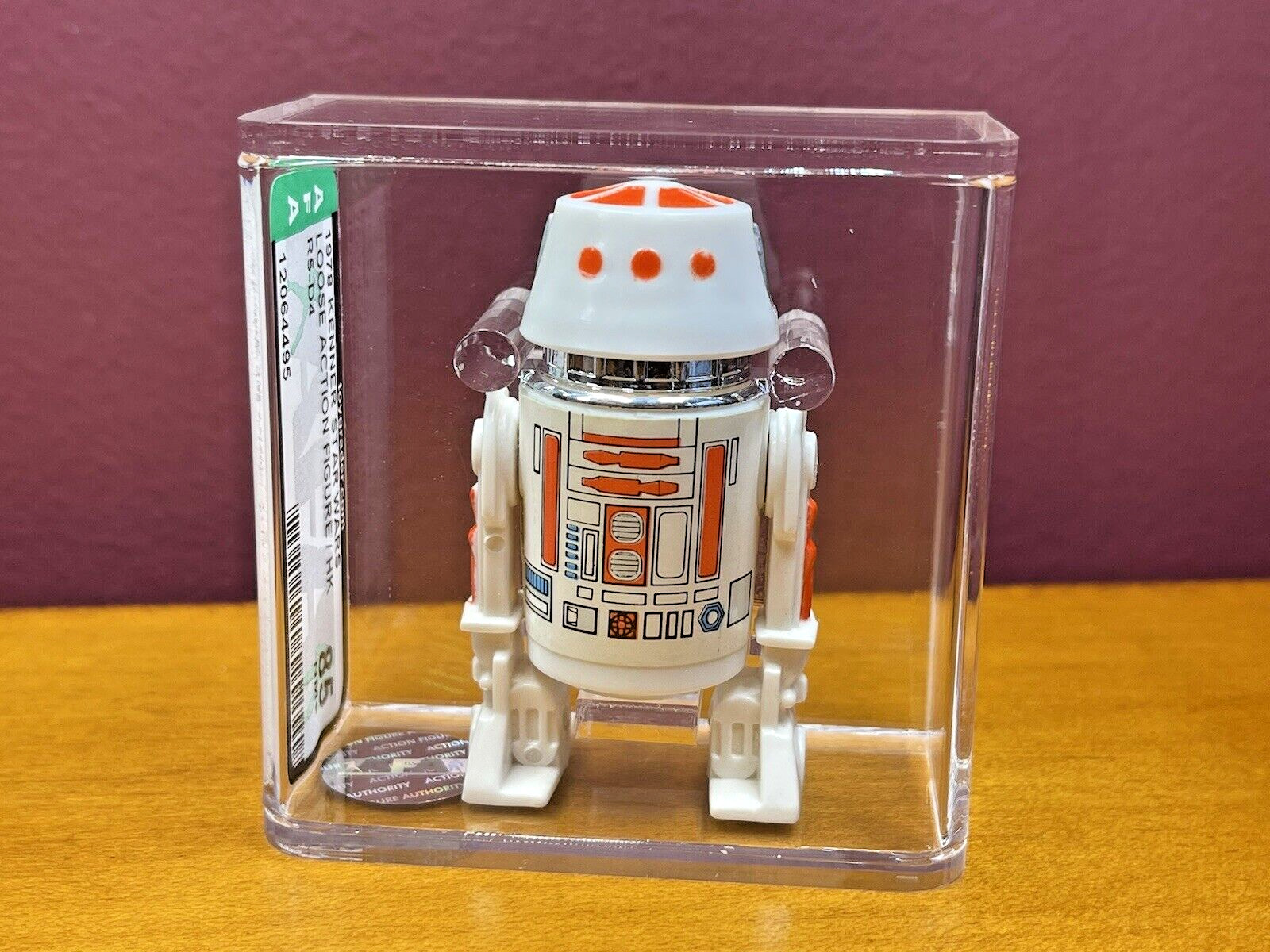 R5-D4 (Arfive-Defour) sold