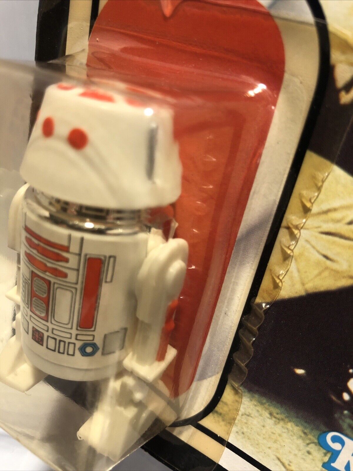 R5-D4 (Arfive-Defour) sold