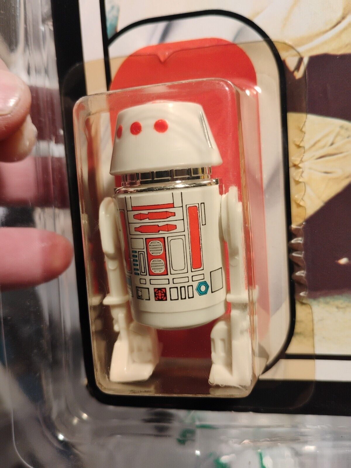 R5-D4 (Arfive-Defour) sold