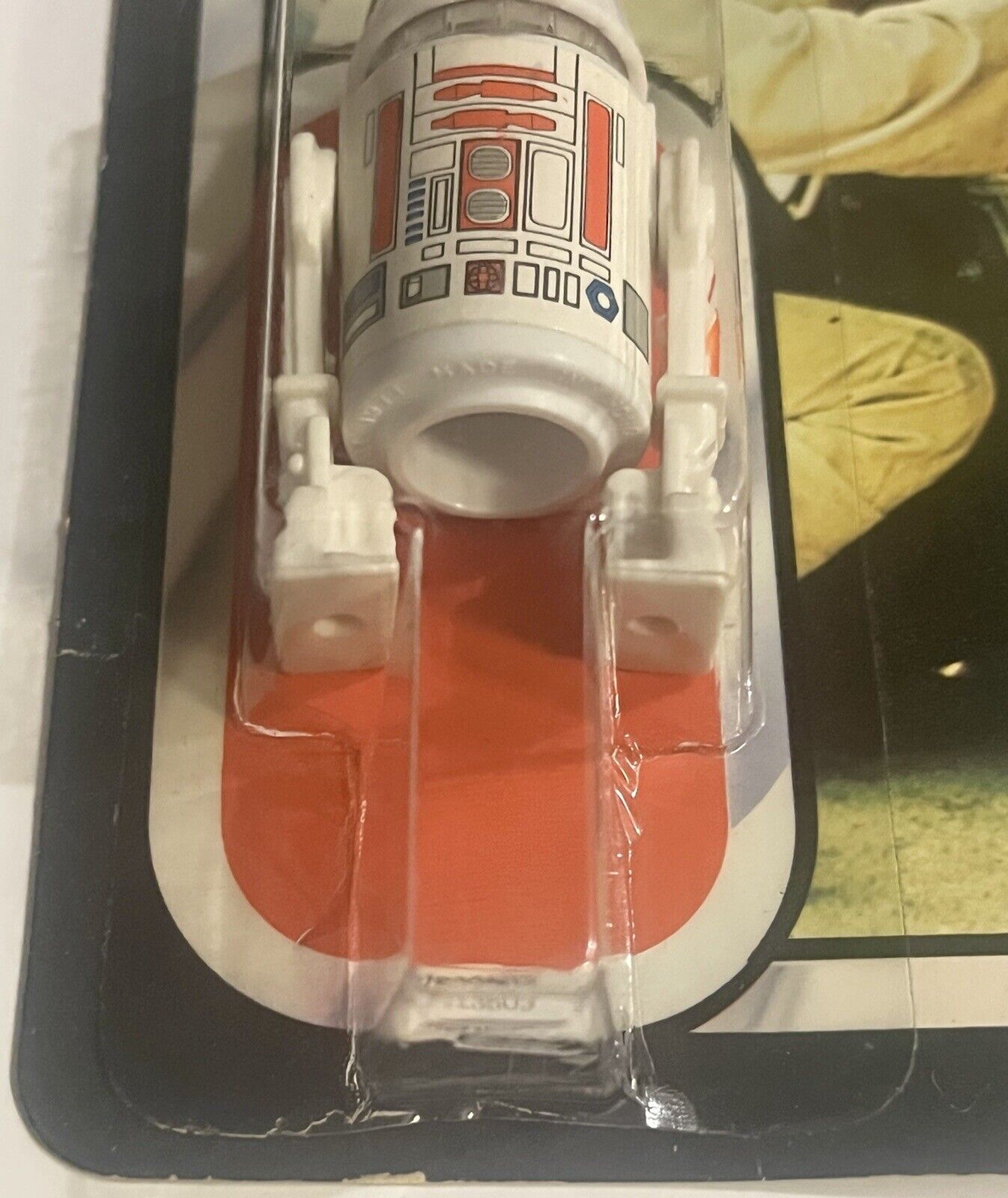 R5-D4 (Arfive-Defour) sold