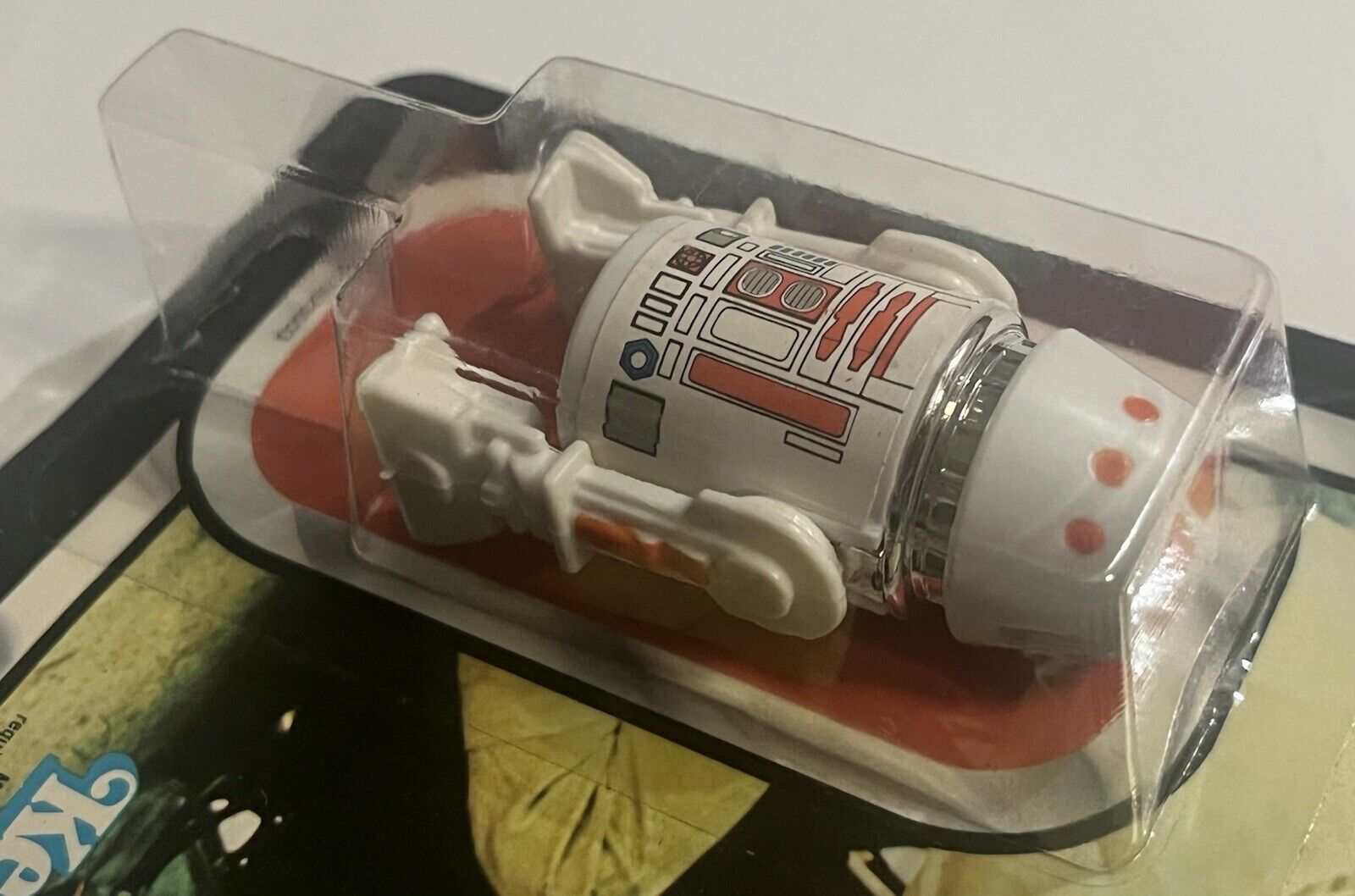R5-D4 (Arfive-Defour) sold