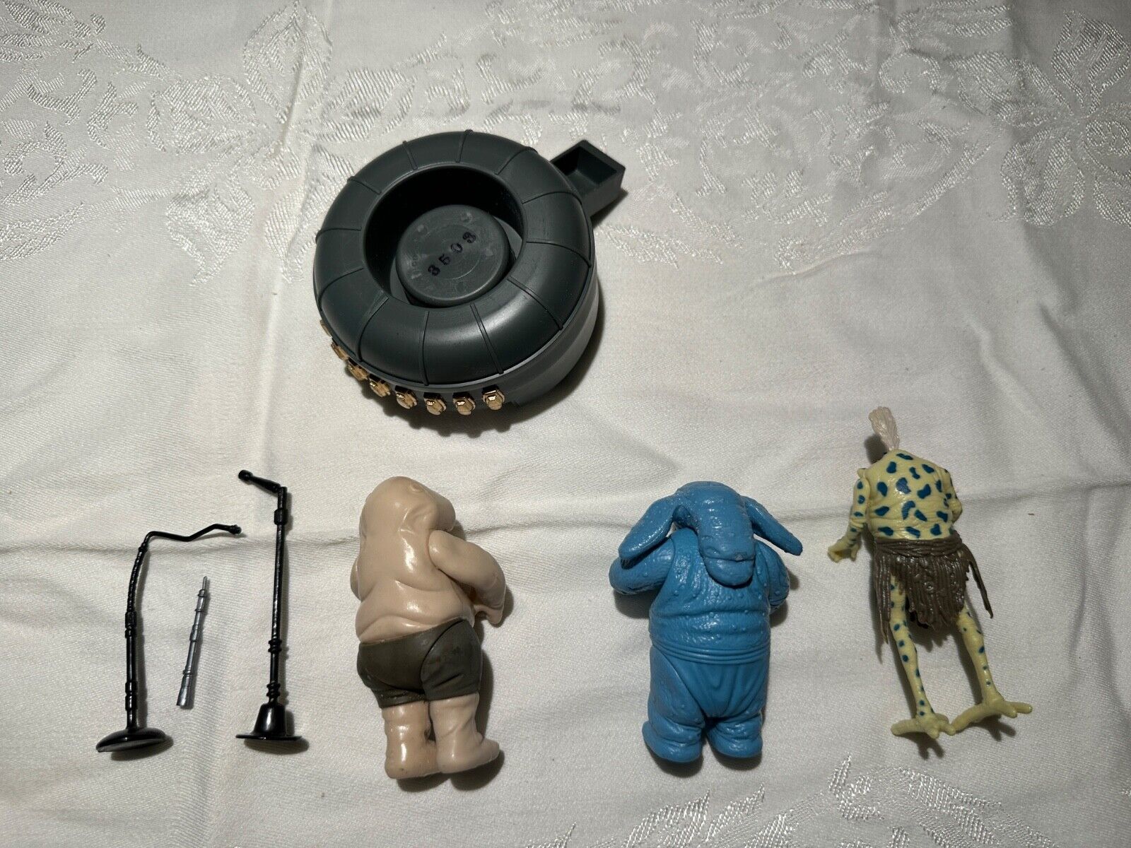 Sy Snootles & The Rebo Band sold