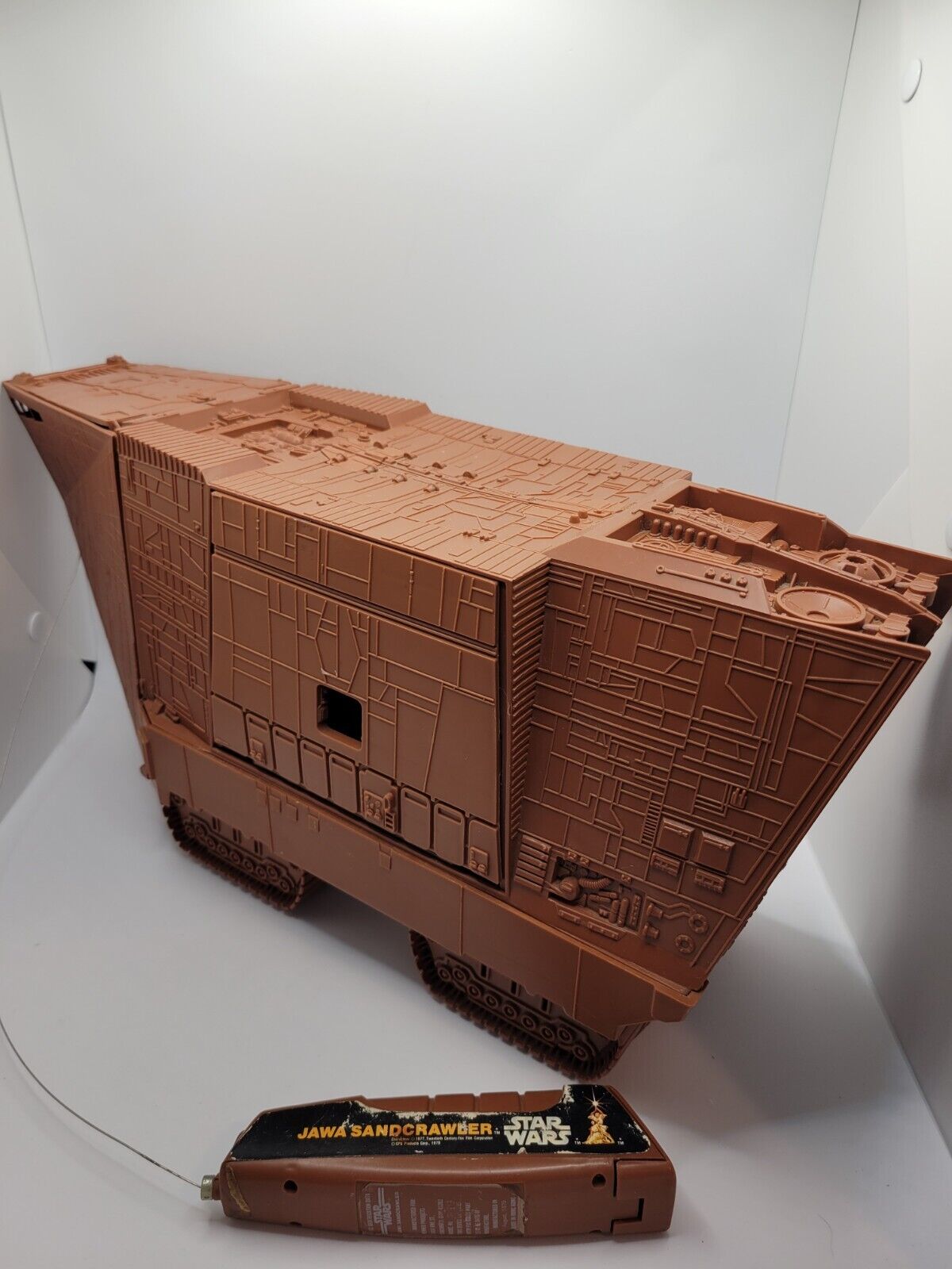 Radio Controlled Jawa Sandcrawler sold