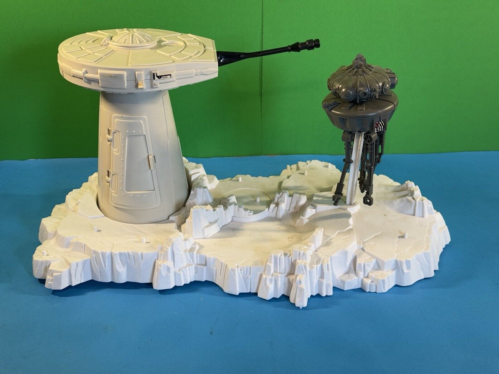 Turret Probot Playset sold