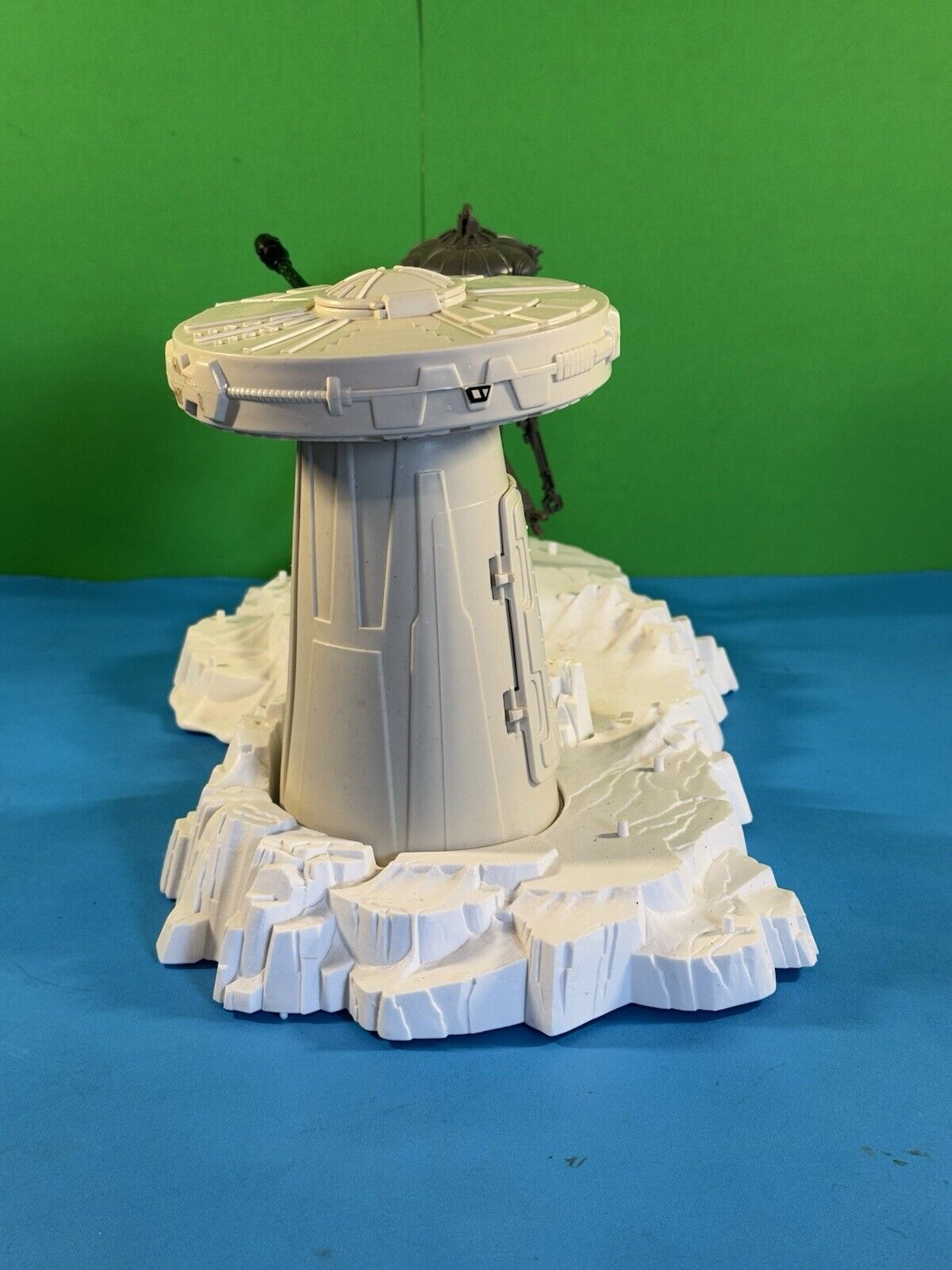 Turret Probot Playset sold