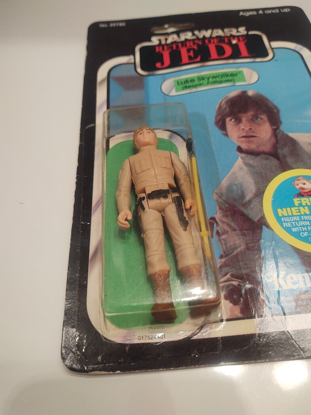 Luke Skywalker (Bespin Fatigues) sold