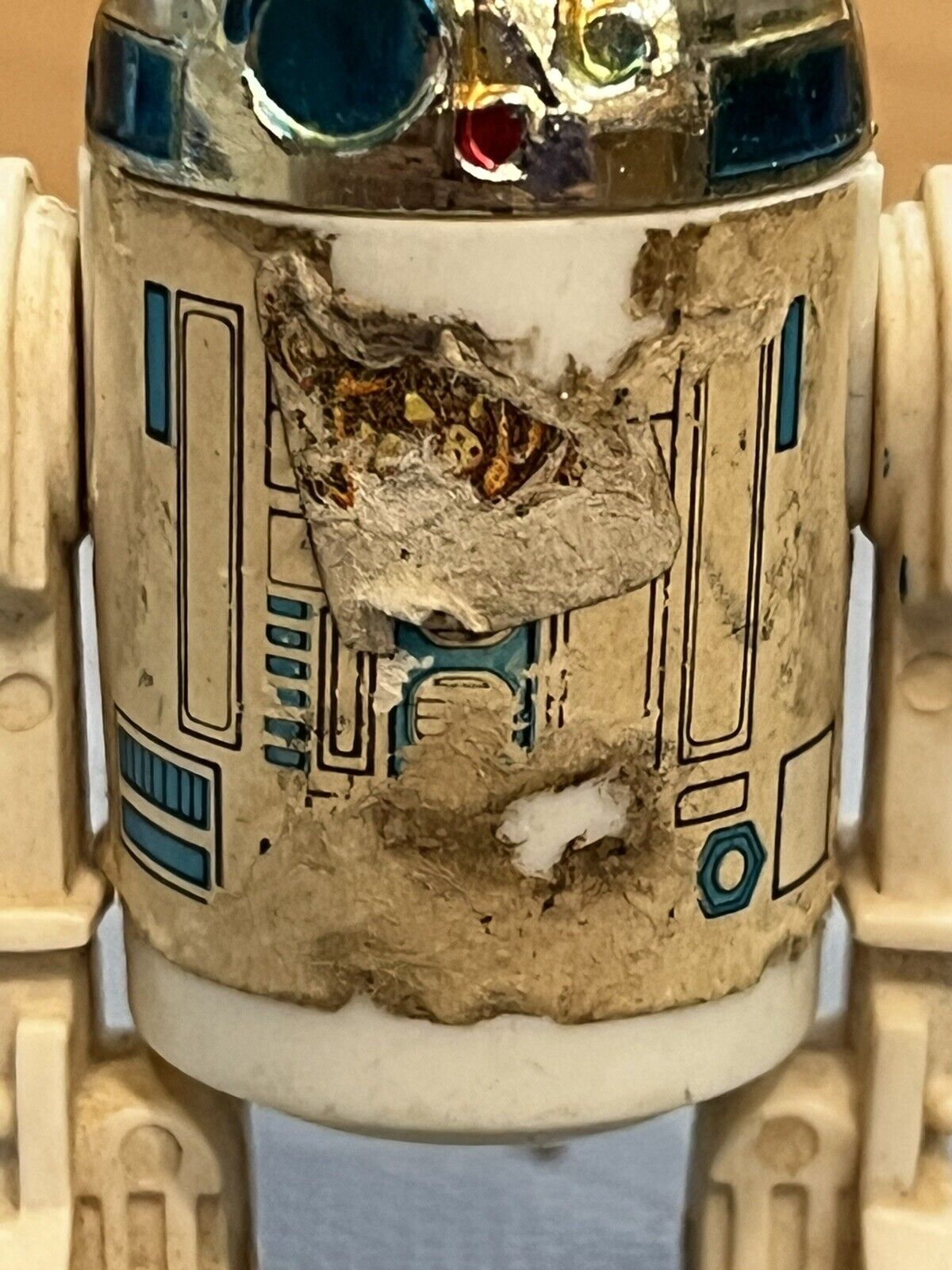 R2-D2 (Artoo-Detoo) sold
