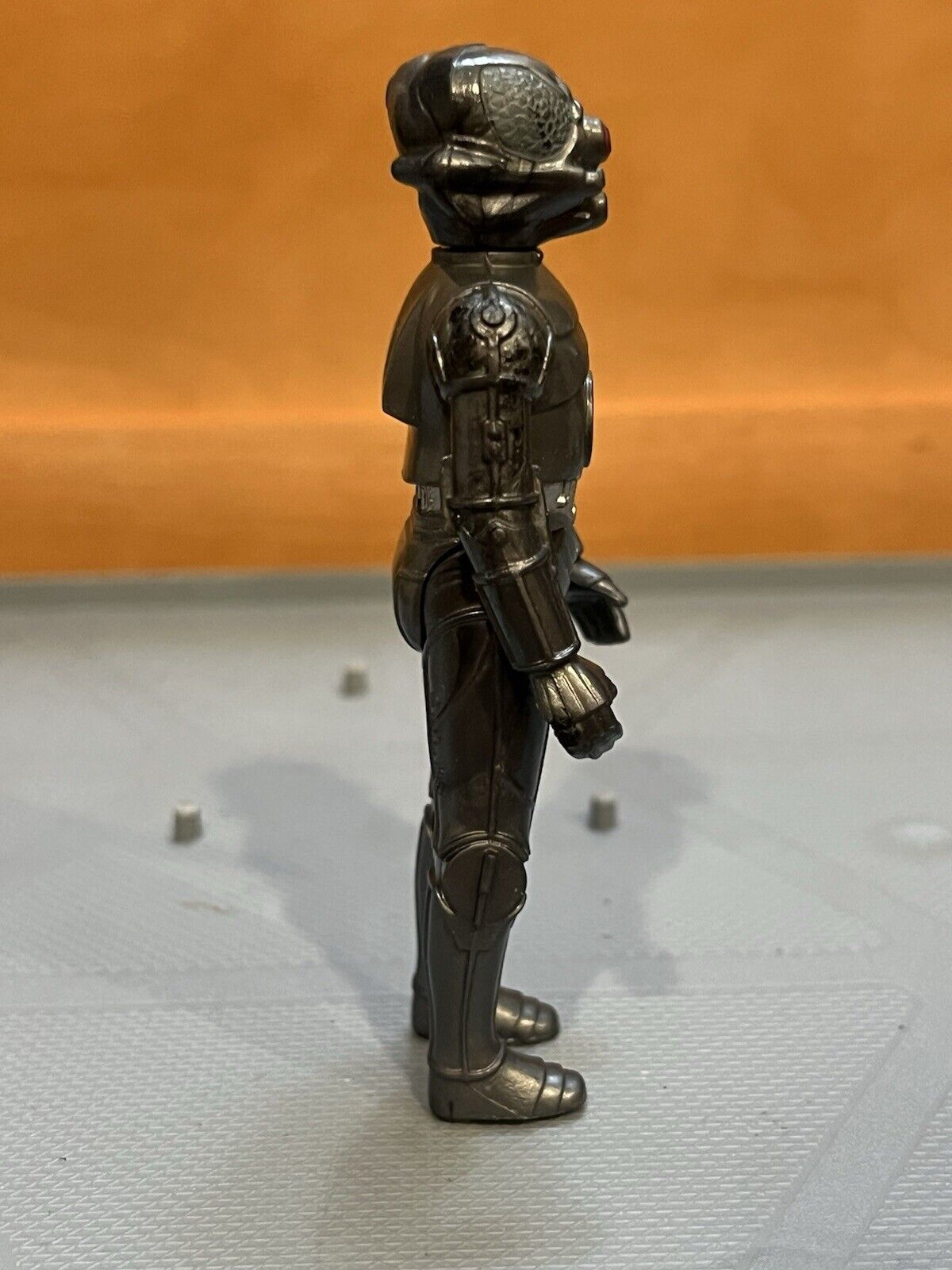 Zuckuss sold