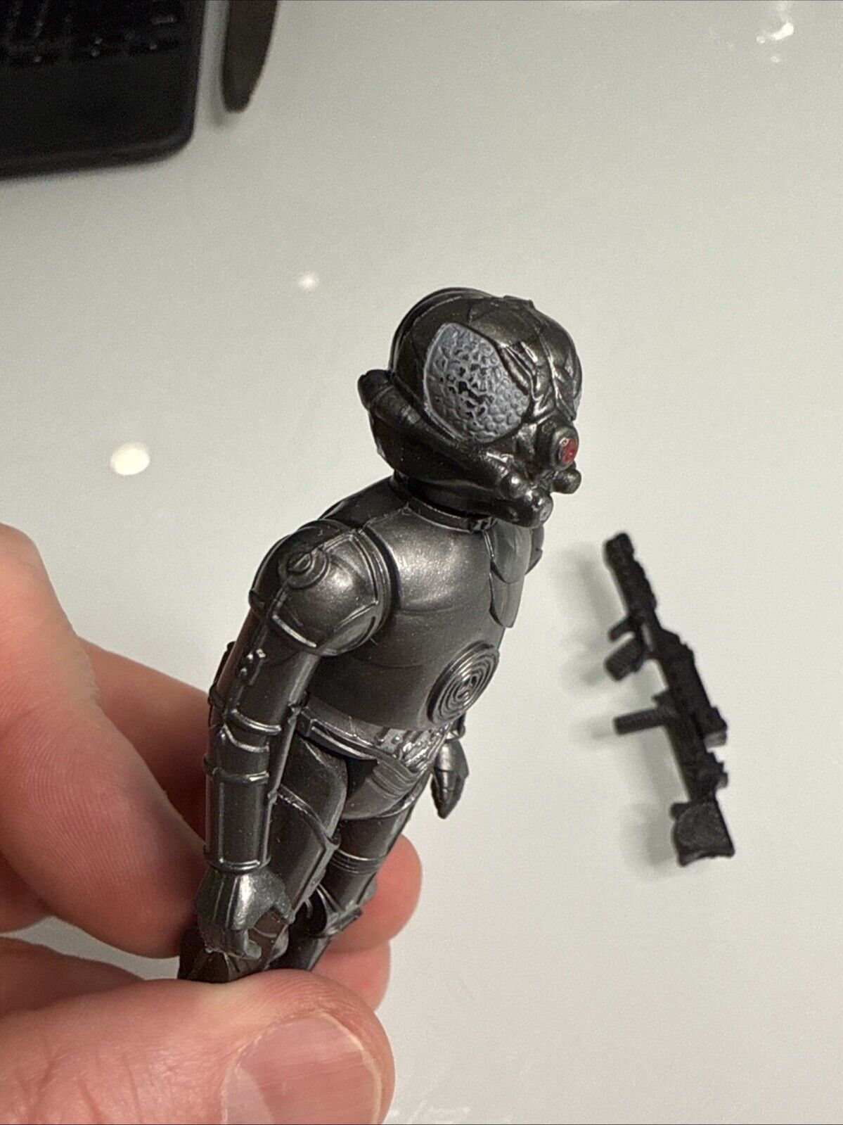 Zuckuss sold