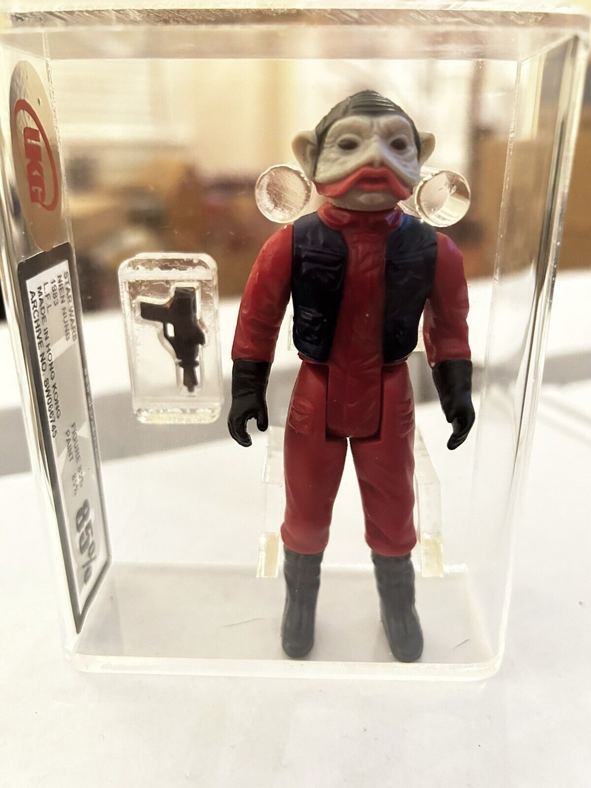 Nien Nunb sold