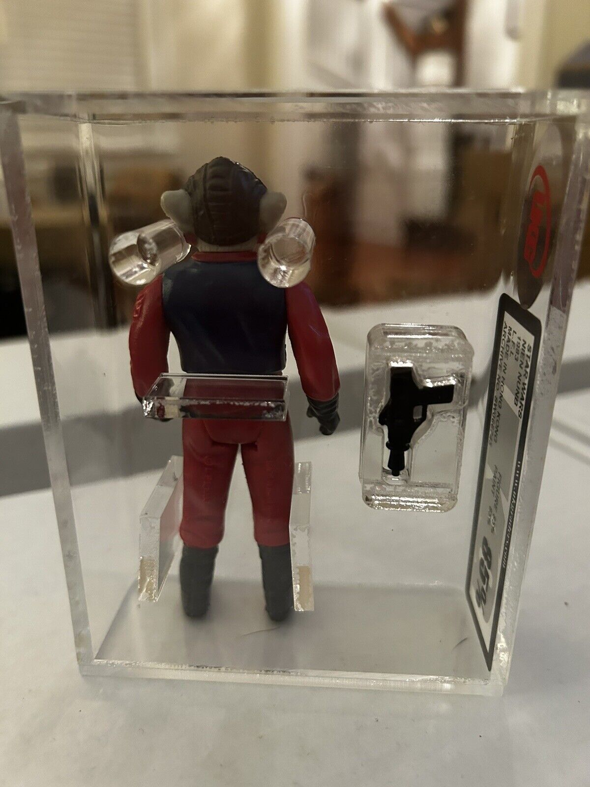 Nien Nunb sold
