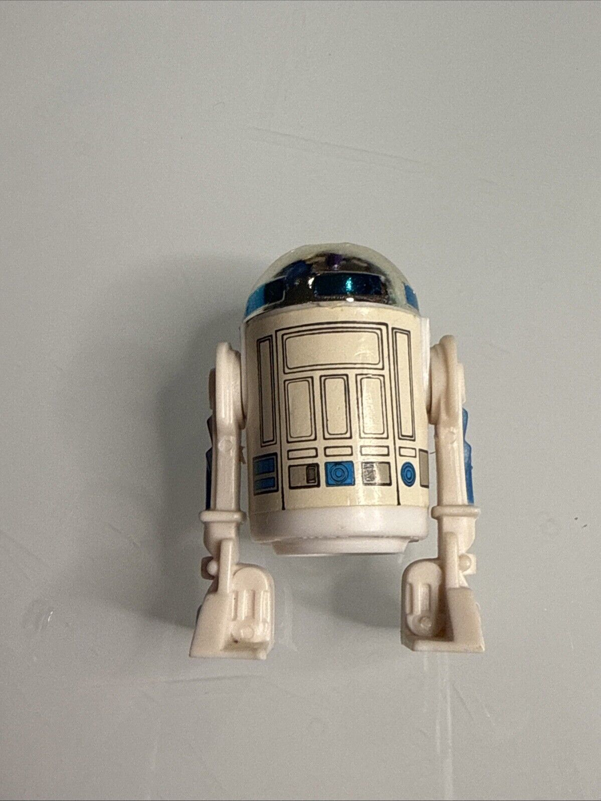 R2-D2 (Artoo-Detoo) (with Sensorscope) sold