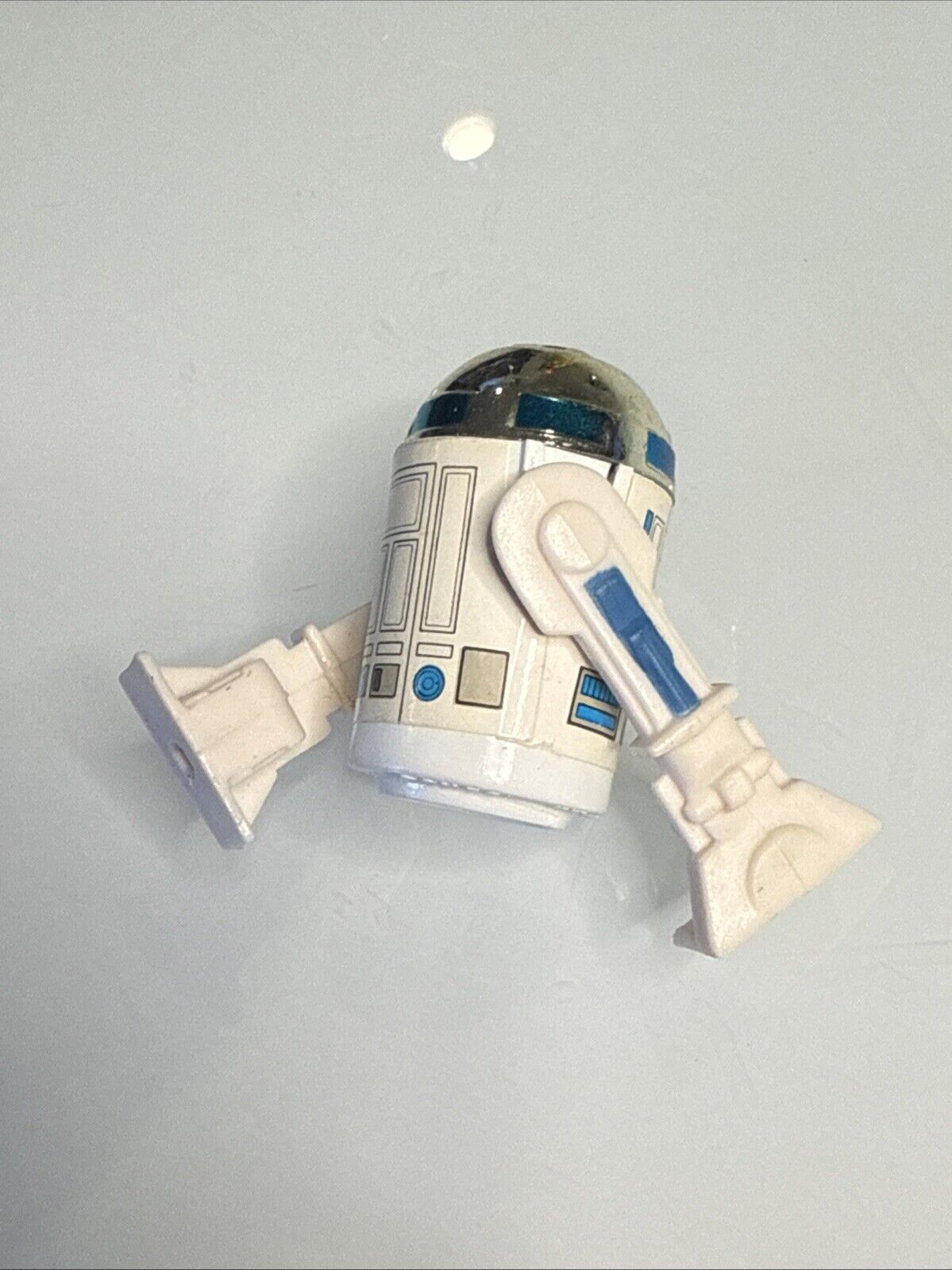 R2-D2 (Artoo-Detoo) (with Sensorscope) sold