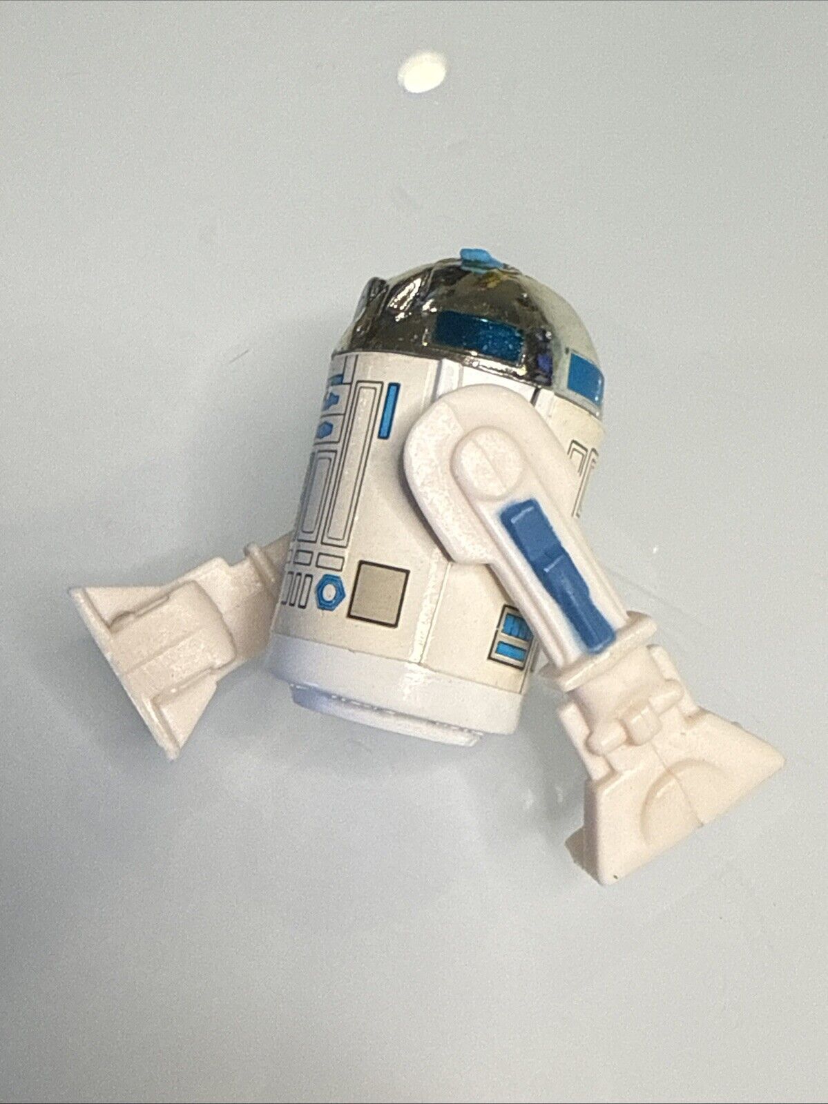 R2-D2 (Artoo-Detoo) (with Sensorscope) sold
