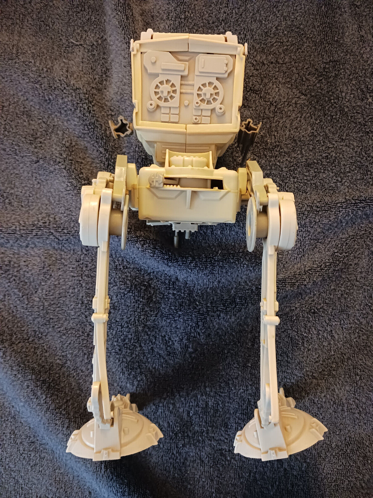 Scout Walker (AT-ST) sold