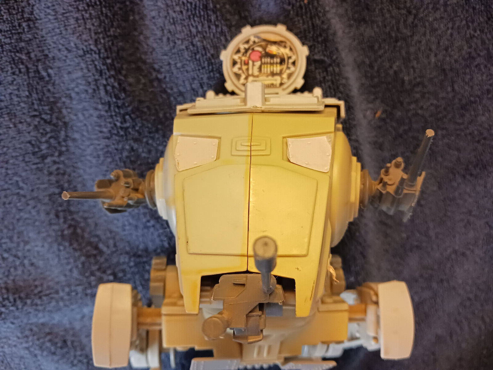 Scout Walker (AT-ST) sold