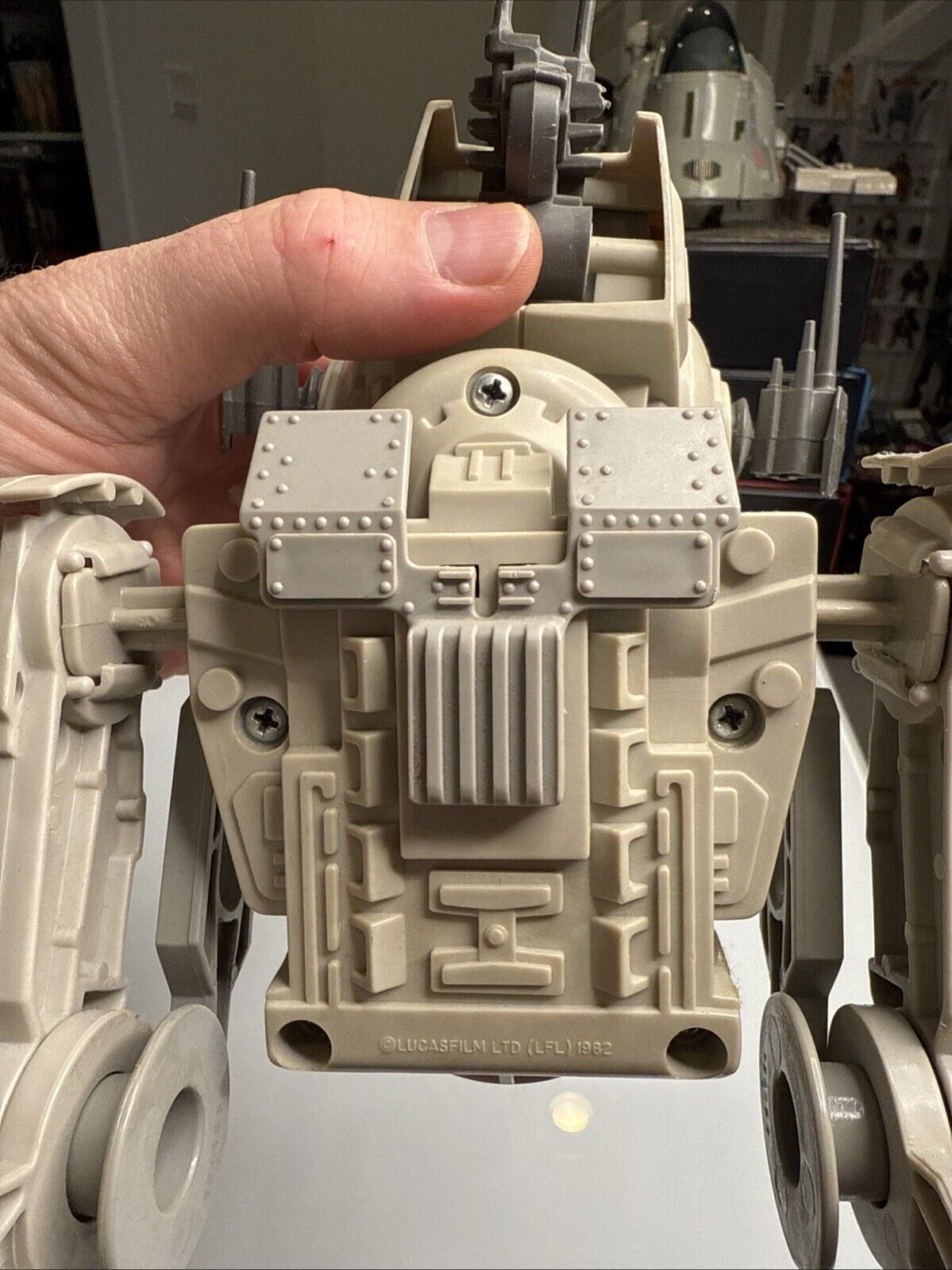 Scout Walker (AT-ST) sold