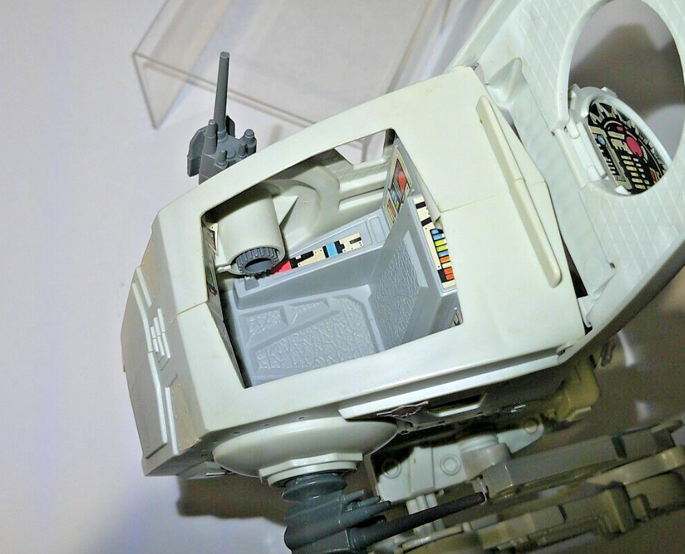 Scout Walker (AT-ST) sold
