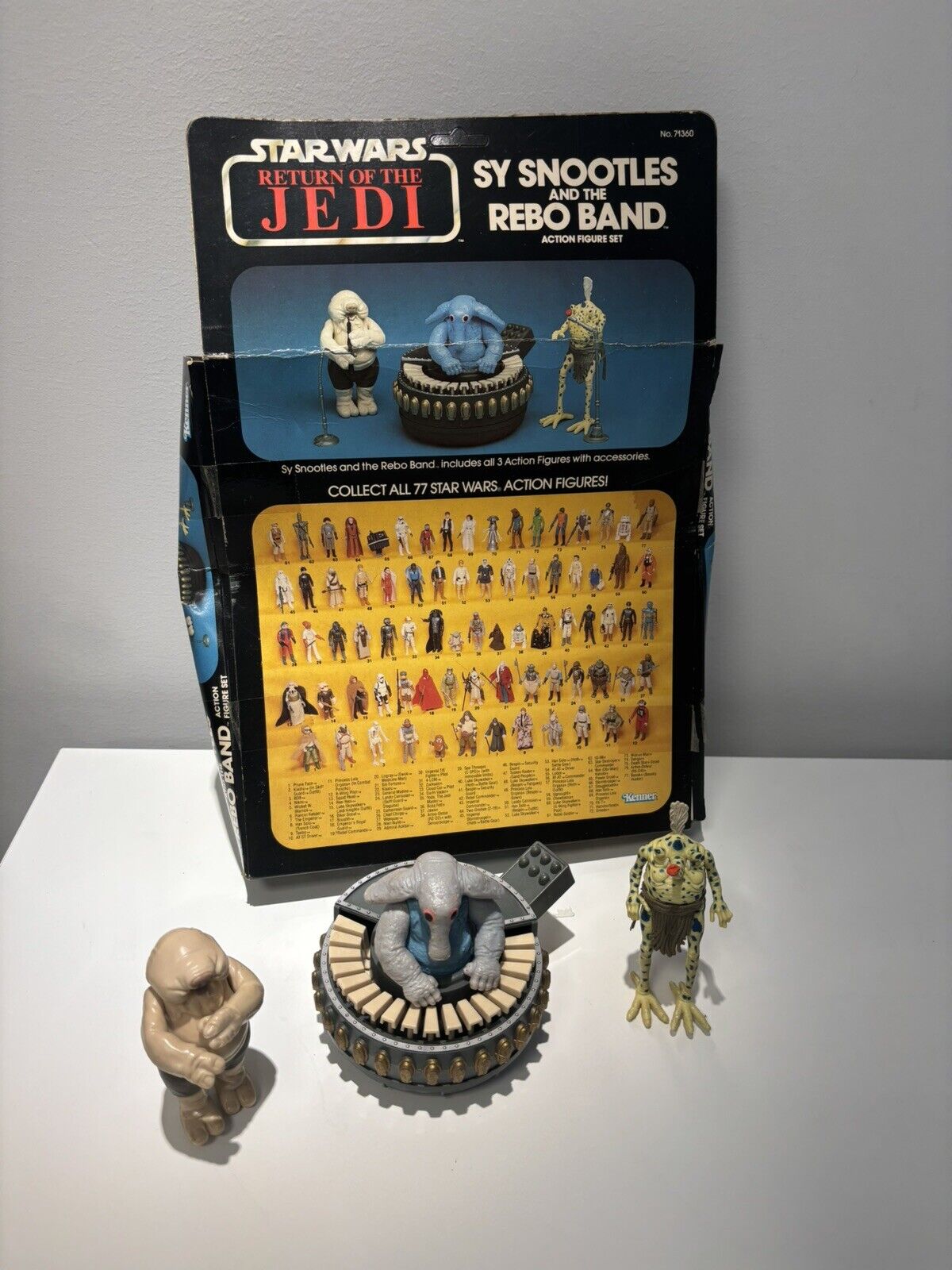 Sy Snootles & The Rebo Band sold