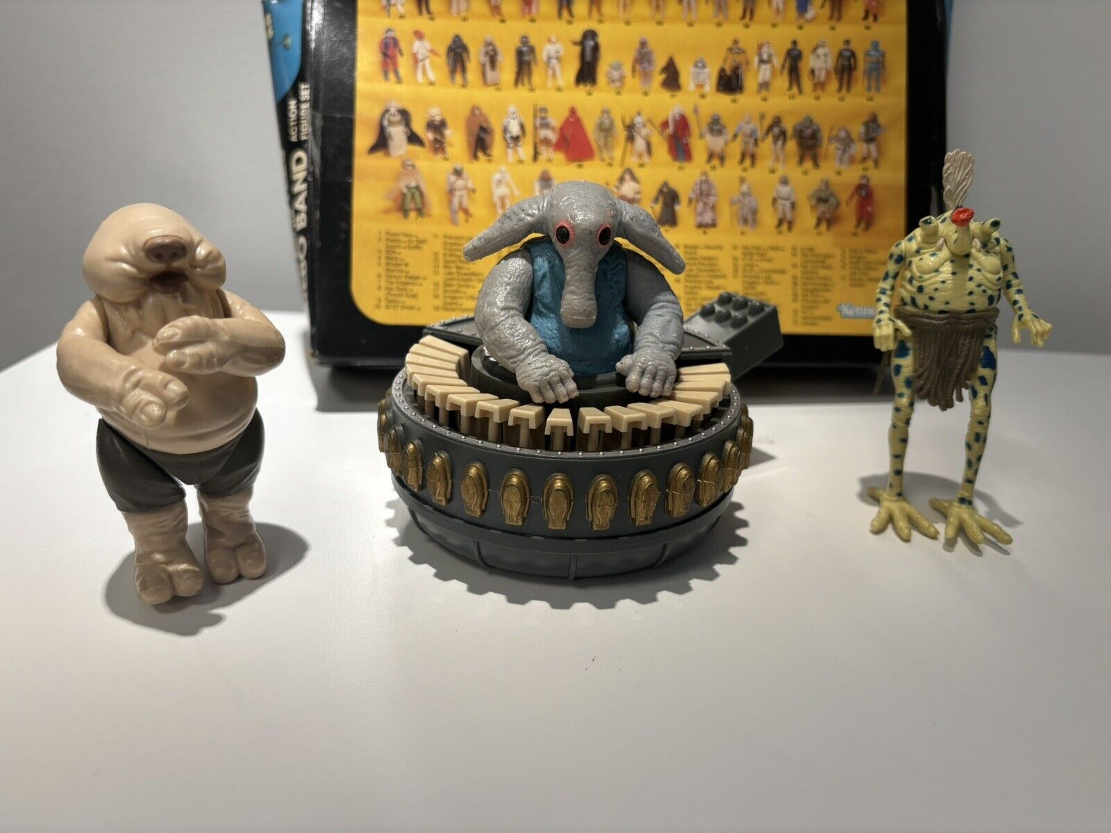 Sy Snootles & The Rebo Band sold